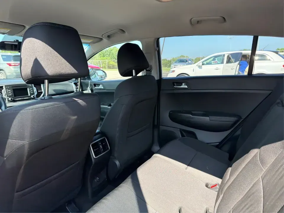 2017 Kia Sportage LX AWD (KNDPMCAC5H7) with an 2.4L V6 DOHC 24V engine, 6-Speed Automatic transmission, located at 1184 Kauffman Ave, Fairborn, OH, 45324, (937) 908-9800, 39.807072, -84.030914 - Weekend getaways to John Bryan State Park, snowy school runs, or the daily commute down I675-this 2017 Kia Sportage LX AWD is built for real life in the Miami Valley. With confident all-wheel drive and SUV versatility, it's a smart pick for drivers who want a practical crossover that can handle Ohio- Photo#10
