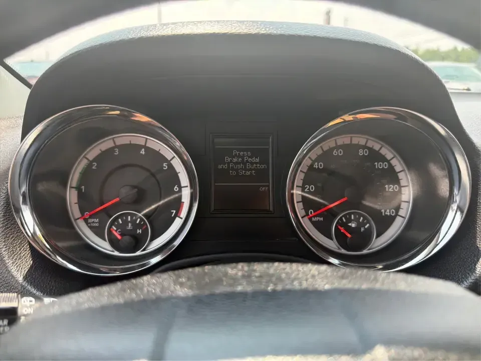 2013 Dodge Durango Citadel AWD (1C4RDJEG0DC) with an 3.6L V6 DOHC 24V engine, 5-Speed Automatic transmission, located at 1184 Kauffman Ave, Fairborn, OH, 45324, (937) 908-9800, 39.807072, -84.030914 - Need one SUV that can handle the weekday school run, a long I675 commute, and a loaded-up weekend to John Bryan State Park? This 2013 Dodge Durango Citadel AWD brings three-row practicality and upscale comfort together in a way that fits real life in Fairborn-whether you're shuttling kids to practic- Photo#15