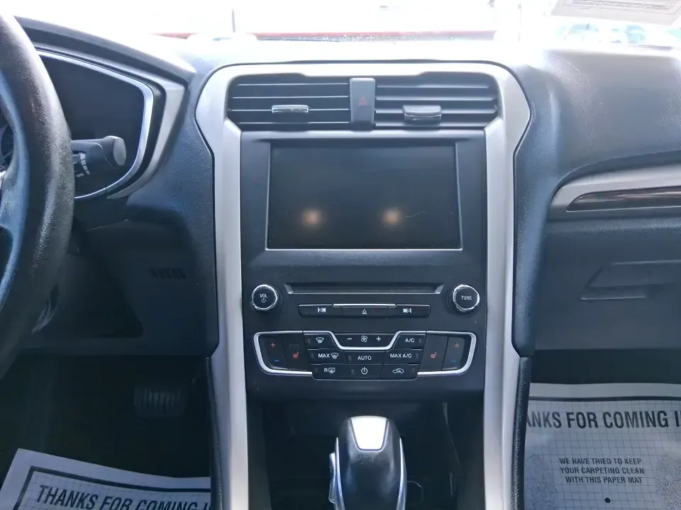 2016 Ford Fusion SE (3FA6P0HD7GR) with an 1.5L L4 DOHC 16V engine, 6-Speed Automatic transmission, located at 1099 N County Rd 25A , Troy, OH, 45373, (937) 908-9800, 40.057079, -84.212883 - Experience the perfect blend of style, comfort, and reliability with this 2016 Ford Fusion SE, available now at Advantage Car and Credit in Fairborn, OH. Whether you're a commuter navigating the busy streets of downtown Fairborn or a growing family looking for a dependable vehicle for your weekend a - Photo#13