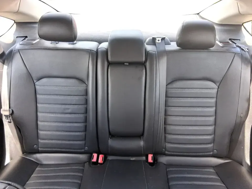 2016 Ford Fusion SE (3FA6P0HD7GR) with an 1.5L L4 DOHC 16V engine, 6-Speed Automatic transmission, located at 1099 N County Rd 25A , Troy, OH, 45373, (937) 908-9800, 40.057079, -84.212883 - Experience the perfect blend of style, comfort, and reliability with this 2016 Ford Fusion SE, available now at Advantage Car and Credit in Fairborn, OH. Whether you're a commuter navigating the busy streets of downtown Fairborn or a growing family looking for a dependable vehicle for your weekend a - Photo#14