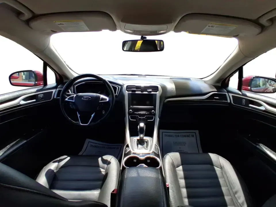 2016 Ford Fusion SE (3FA6P0HD7GR) with an 1.5L L4 DOHC 16V engine, 6-Speed Automatic transmission, located at 1099 N County Rd 25A , Troy, OH, 45373, (937) 908-9800, 40.057079, -84.212883 - Experience the perfect blend of style, comfort, and reliability with this 2016 Ford Fusion SE, available now at Advantage Car and Credit in Fairborn, OH. Whether you're a commuter navigating the busy streets of downtown Fairborn or a growing family looking for a dependable vehicle for your weekend a - Photo#21