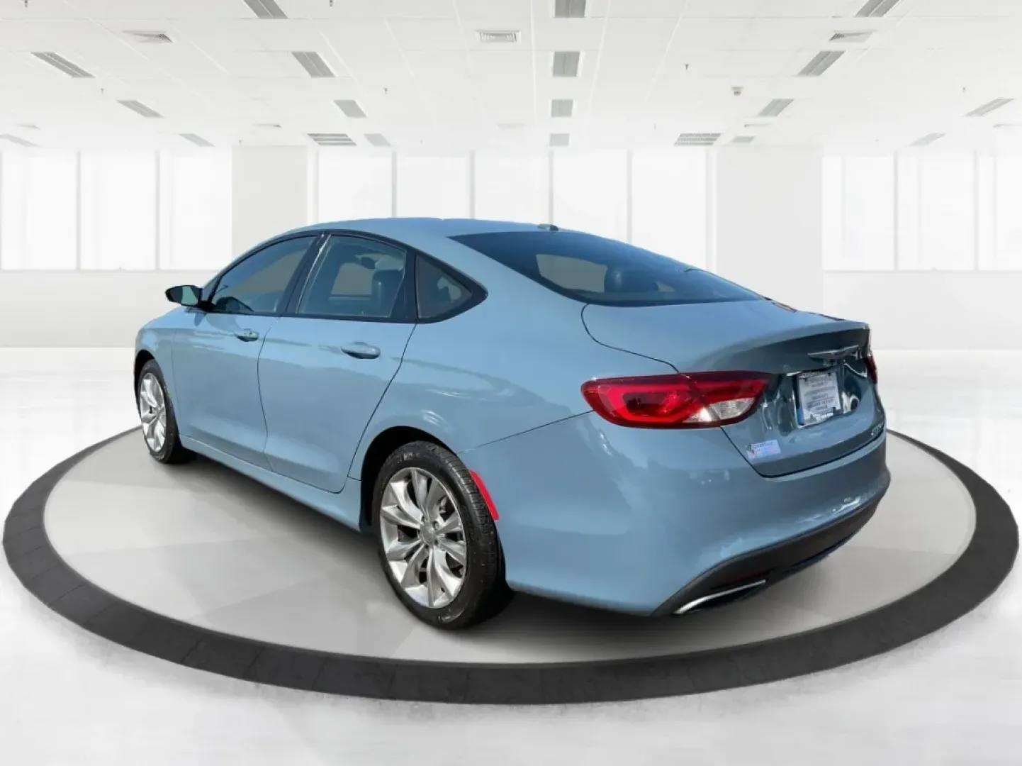 2015 Chrysler 200 S (1C3CCCBB8FN) with an 2.4L L4 DOHC 16V engine, 9-Speed Automatic transmission, located at 401 Woodman Dr, Riverside, OH, 45431, (937) 908-9800, 39.760899, -84.123421 - **Experience Luxury on a Budget with the 2015 Chrysler 200 S at Advantage Car and Credit**<br /> <br /> Looking for a stylish sedan that can handle your daily commute as effortlessly as your weekend adventures? The 2015 Chrysler 200 S is the perfect blend of comfort, technology, and modern aesthetic - Photo#4