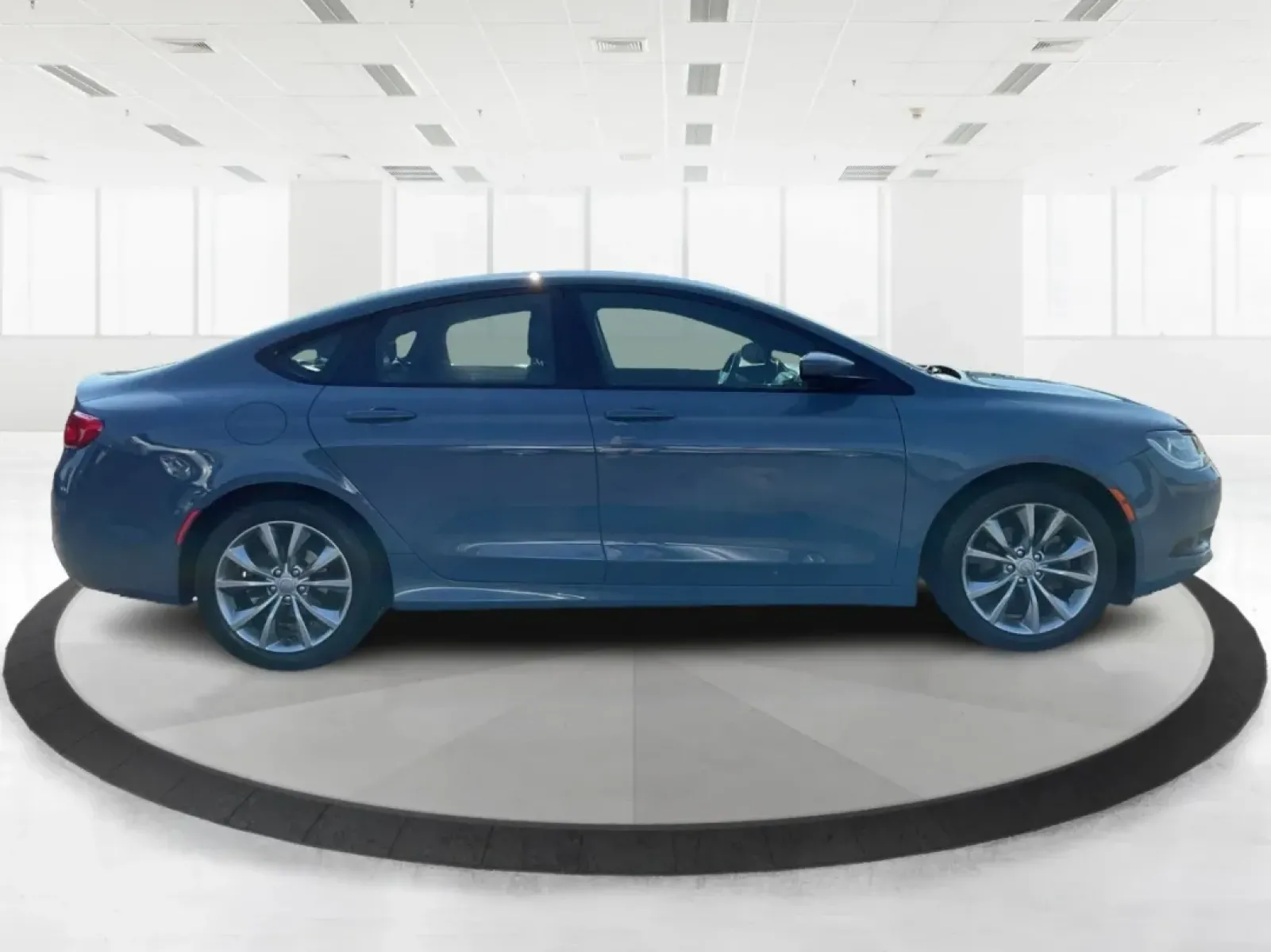 2015 Chrysler 200 S (1C3CCCBB8FN) with an Other engine, located at 1184 Kauffman Ave, Fairborn, OH, 45324, (937) 908-9800, 39.807072, -84.030914 - **Experience Luxury on a Budget with the 2015 Chrysler 200 S at Advantage Car and Credit**<br /> <br /> Looking for a stylish sedan that can handle your daily commute as effortlessly as your weekend adventures? The 2015 Chrysler 200 S is the perfect blend of comfort, technology, and modern aesthetic - Photo#1