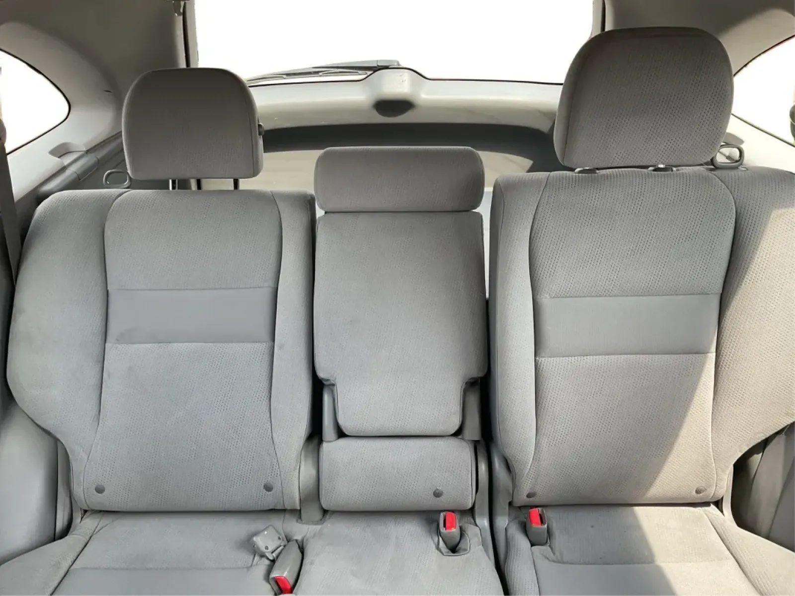 2010 Honda CR-V EX (5J6RE3H58AL) with an 2.4L I-4 DOHC engine, located at 880 E. National Road, Vandalia, OH, 45377, (937) 908-9800, 39.891918, -84.183594 - **Discover Your Next Adventure with the 2010 Honda CR-V EX from Advantage Car and Credit!**<br /> <br /> Are you ready to elevate your daily commute or embark on memorable weekend getaways? The 2010 Honda CR-V EX is the perfect companion for both the busy professional and the adventurous family. Wit - Photo#14