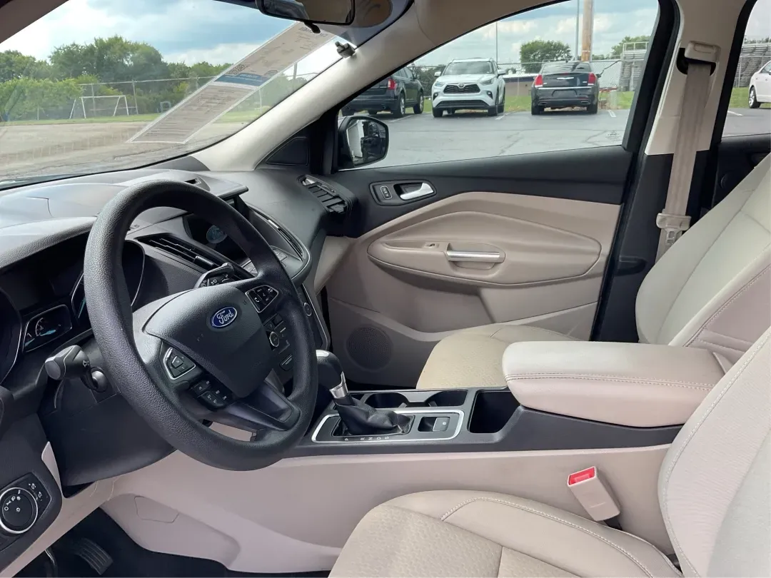 2017 Ford Escape SE (1FMCU9GD7HU) with an Other engine, located at 4508 South Dixie Dr, Moraine, OH, 45439, (937) 908-9800, 39.689976, -84.218452 - **Adventure Awaits With This 2017 Ford Escape SE! Perfect for Your Next Journey!**<br /> <br /> Are you ready to elevate your weekend getaways or daily commutes? The 2017 Ford Escape SE is the ideal SUV for those who crave versatility without sacrificing style. With a spacious interior, advanced saf - Photo#9