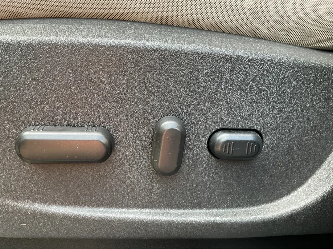 2017 Ford Escape SE (1FMCU9GD7HU) with an 1.5L L4 DOHC 16V engine, 6A transmission, located at 1099 N County Rd 25A , Troy, OH, 45373, (937) 908-9800, 40.057079, -84.212883 - **Adventure Awaits With This 2017 Ford Escape SE! Perfect for Your Next Journey!**<br /> <br /> Are you ready to elevate your weekend getaways or daily commutes? The 2017 Ford Escape SE is the ideal SUV for those who crave versatility without sacrificing style. With a spacious interior, advanced saf - Photo#18