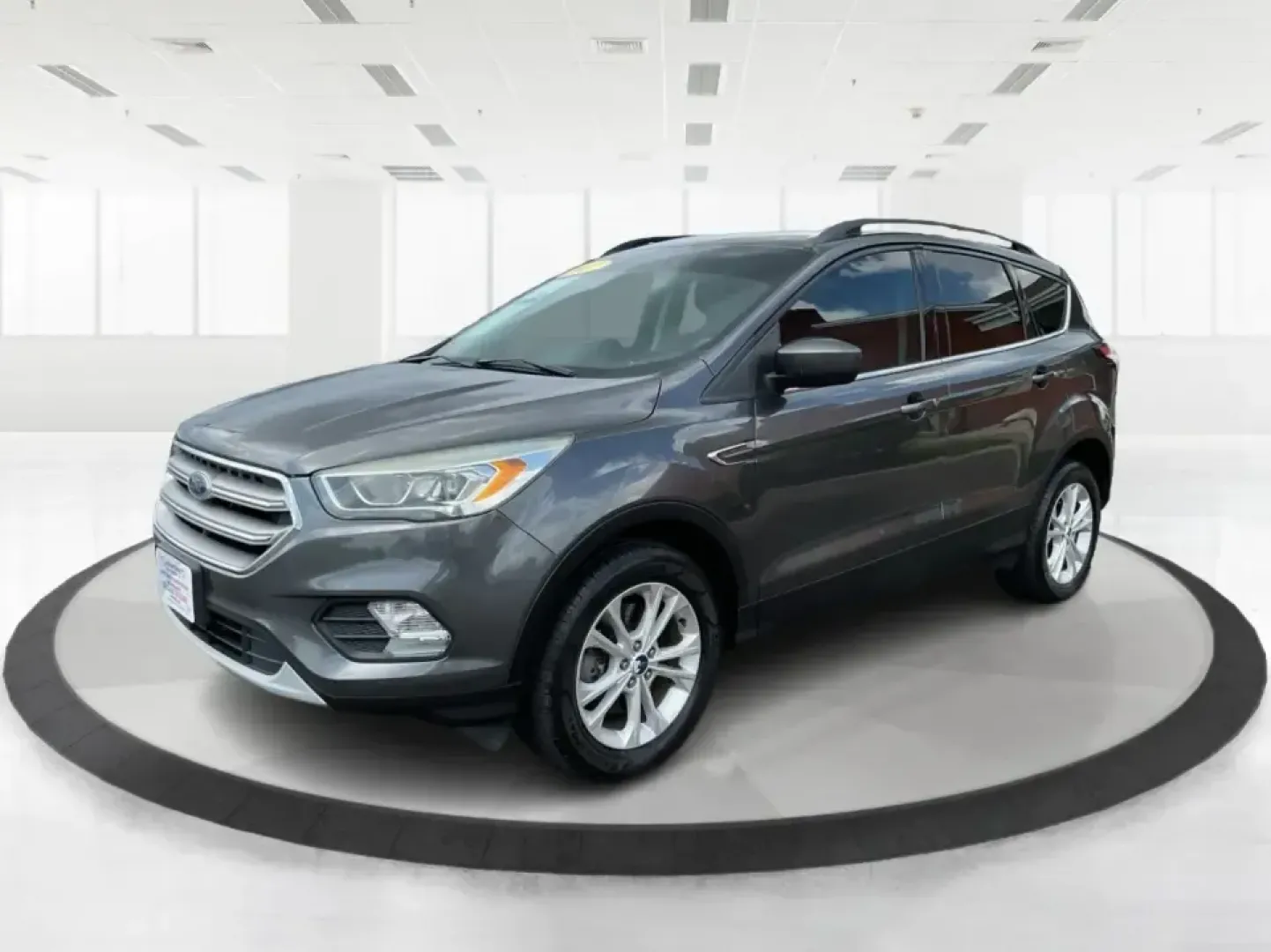 2017 Ford Escape SE (1FMCU9GD7HU) with an 1.5L L4 DOHC 16V engine, 6A transmission, located at 8750 N County Rd 25A, Piqua, OH, 45356, (937) 908-9800, 40.164391, -84.232513 - **Adventure Awaits With This 2017 Ford Escape SE! Perfect for Your Next Journey!**<br /> <br /> Are you ready to elevate your weekend getaways or daily commutes? The 2017 Ford Escape SE is the ideal SUV for those who crave versatility without sacrificing style. With a spacious interior, advanced saf - Photo#8