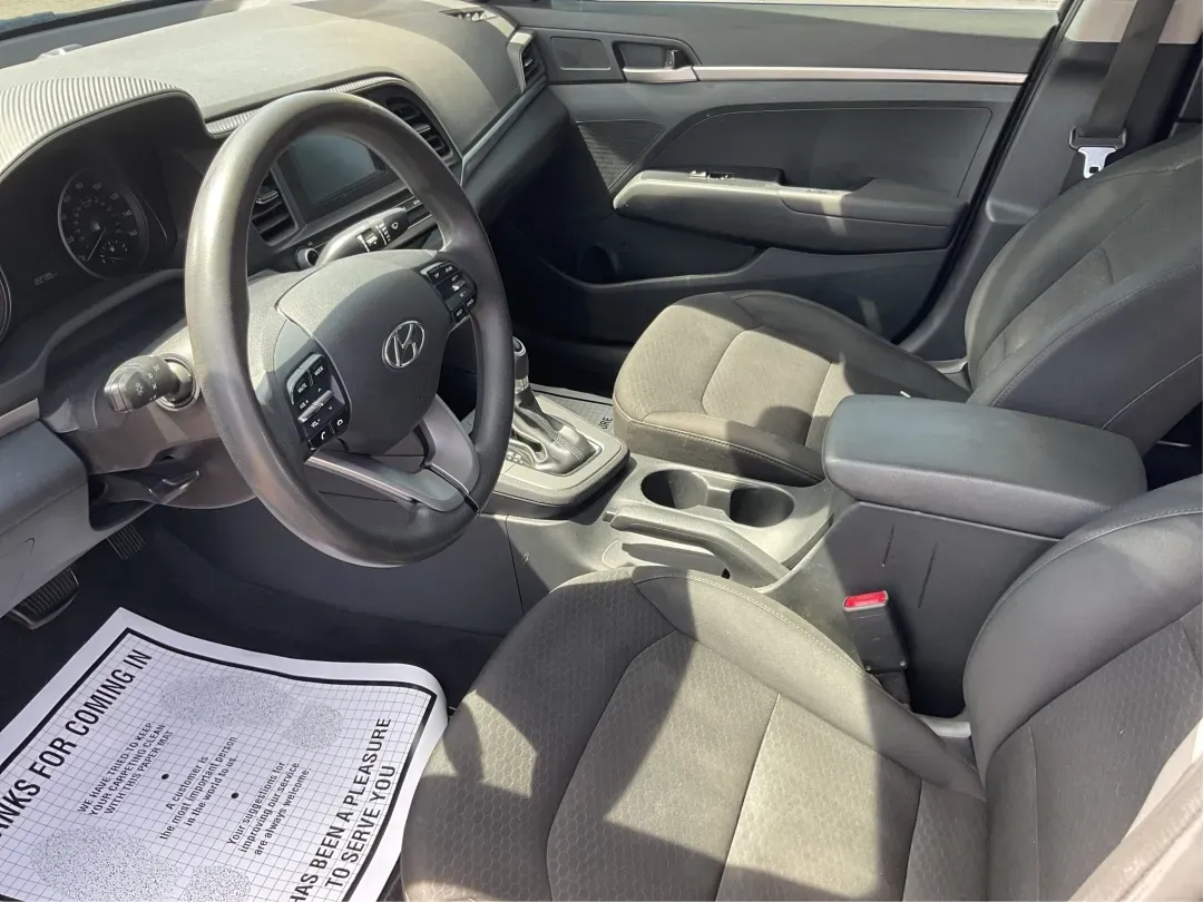 2019 Hyundai Elantra SE (5NPD74LF7KH) with an Nu 2L I-4 DOHC engine, located at 1951 S Dayton Lakeview Rd., New Carlisle, OH, 45344, (937) 908-9800, 39.890999, -84.050255 - 2019 Hyundai Elantra SE - Photo#9