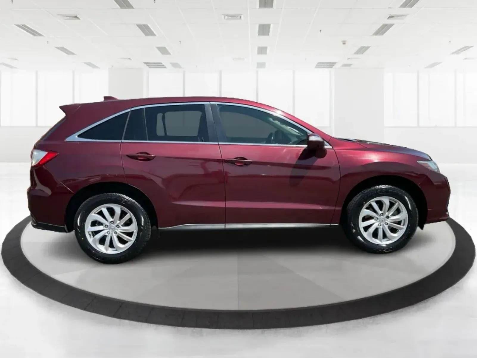 2016 Acura RDX 6-Spd AT (5J8TB3H33GL) with an 3.5L V6 DOHC 24V engine, 6-Speed Automatic transmission, located at 1230 East Main St, Xenia, OH, 45385, (937) 908-9800, 39.688026, -83.910172 - **Conquer the Road with Confidence: 2016 Acura RDX at Advantage Car and Credit!**<br /> <br /> Are you seeking a reliable vehicle that perfectly balances luxury, comfort, and practicality? Look no further than this stunning 2016 Acura RDX, available now at Advantage Car and Credit in Fairborn, OH. T - Photo#1