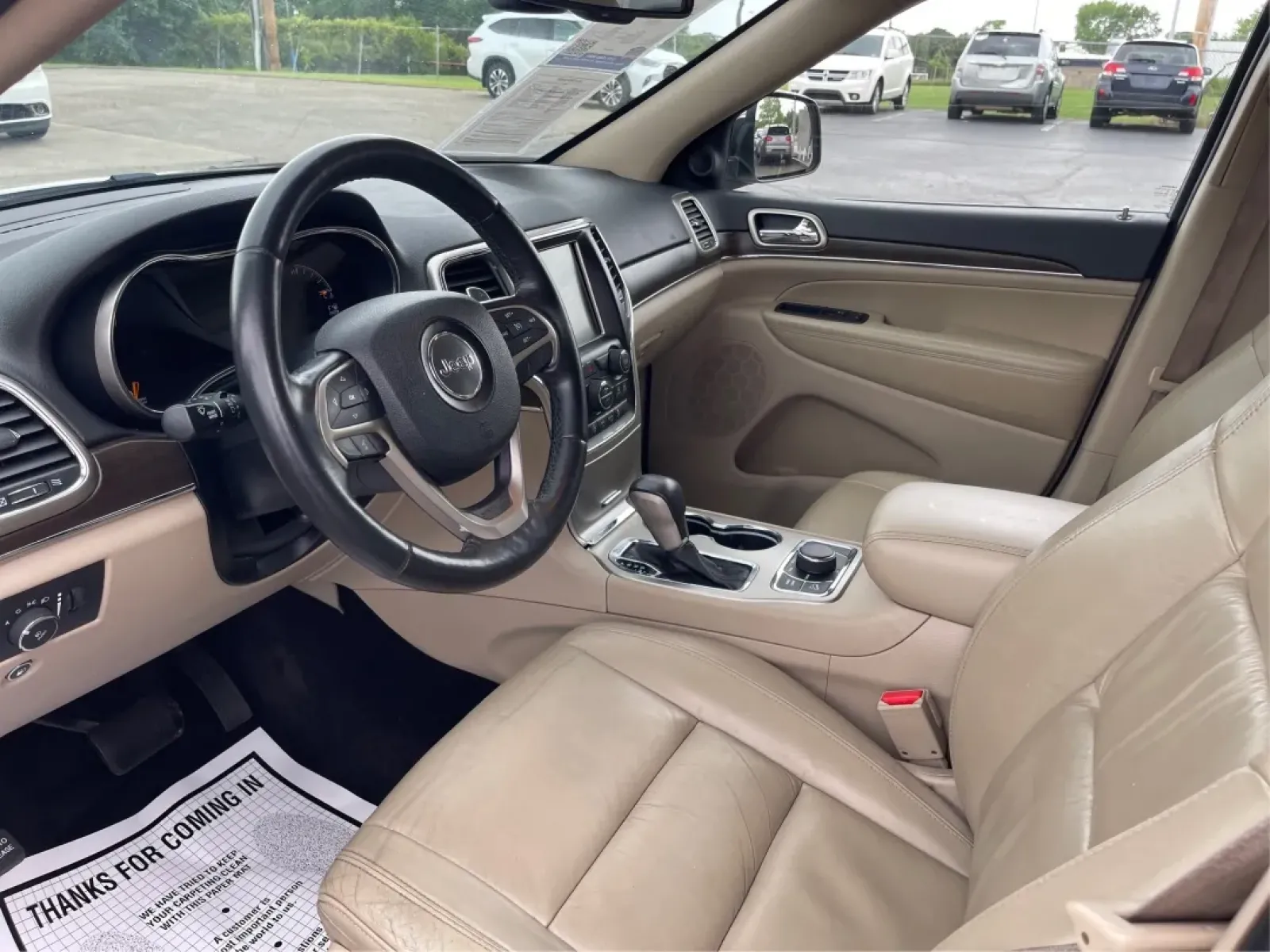 2016 Jeep Grand Cherokee Limited (1C4RJFBG9GC) with an Other engine, located at 1230 East Main St, Xenia, OH, 45385, (937) 908-9800, 39.688026, -83.910172 - ### Discover Adventure with the 2016 Jeep Grand Cherokee Limited at Advantage Car and Credit in Fairborn, OH!<br /> <br /> Are you ready to elevate your weekend adventures or tackle your daily commute with style and confidence? The 2016 Jeep Grand Cherokee Limited is the perfect SUV for those who cr - Photo#9