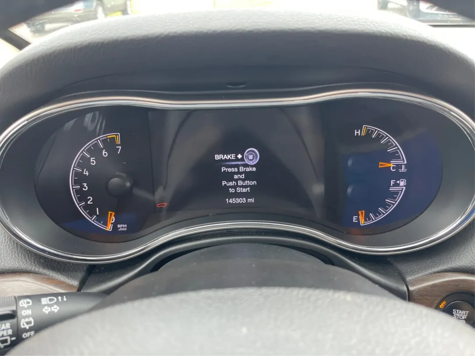 2016 Jeep Grand Cherokee Limited (1C4RJFBG9GC) with an Other engine, located at 1230 East Main St, Xenia, OH, 45385, (937) 908-9800, 39.688026, -83.910172 - ### Discover Adventure with the 2016 Jeep Grand Cherokee Limited at Advantage Car and Credit in Fairborn, OH!<br /> <br /> Are you ready to elevate your weekend adventures or tackle your daily commute with style and confidence? The 2016 Jeep Grand Cherokee Limited is the perfect SUV for those who cr - Photo#15