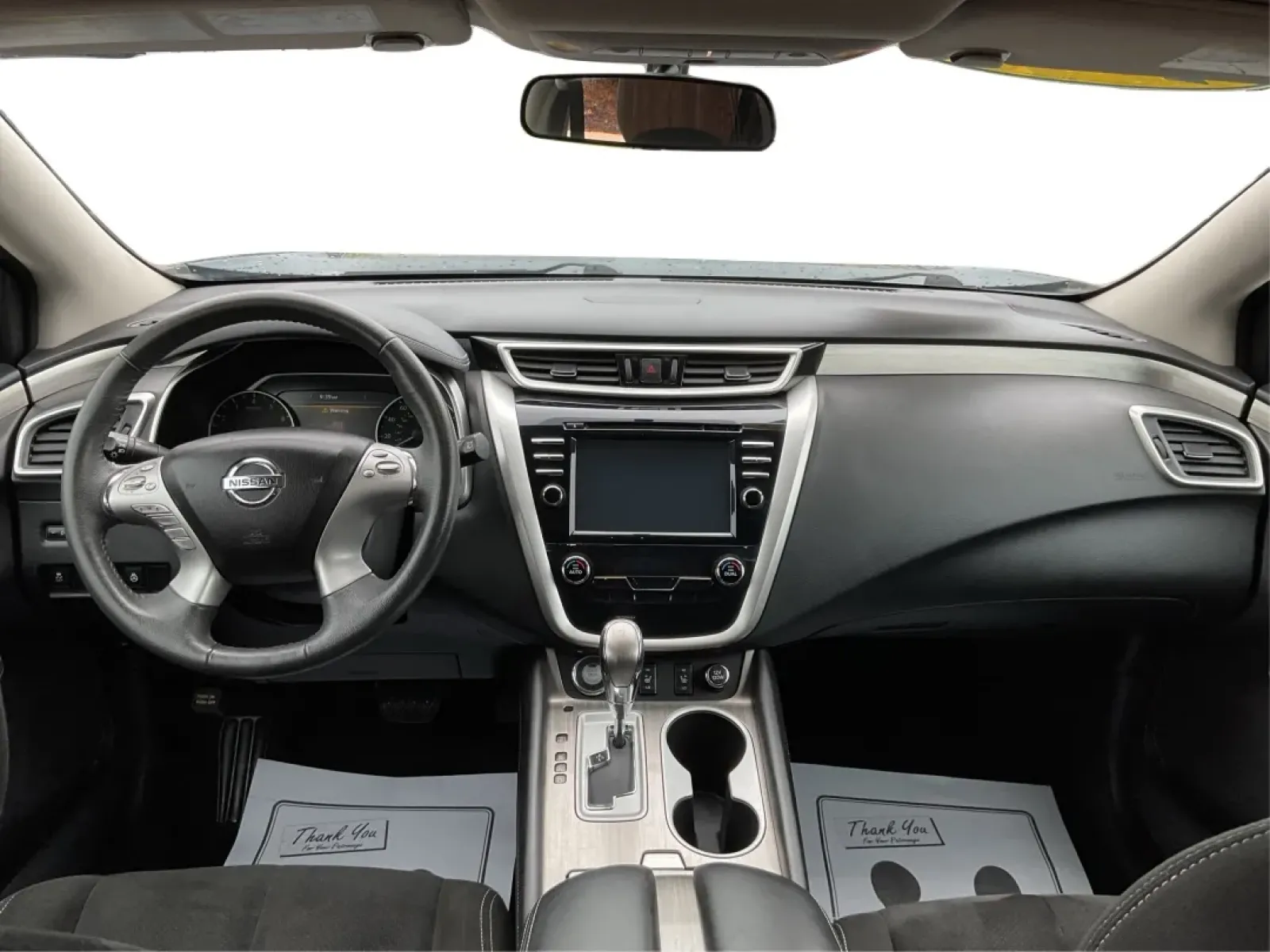 2015 Nissan Murano SV (5N1AZ2MH9FN) with an 3.5L V-6 DOHC engine, located at 1230 East Main St, Xenia, OH, 45385, (937) 908-9800, 39.688026, -83.910172 - Are you ready to elevate your family adventures or daily commutes? The 2015 Nissan Murano SV is the perfect vehicle to transform your driving experience! With its spacious interior and modern features, this SUV is designed for those who crave comfort and versatility, making it ideal for both busy fa - Photo#19