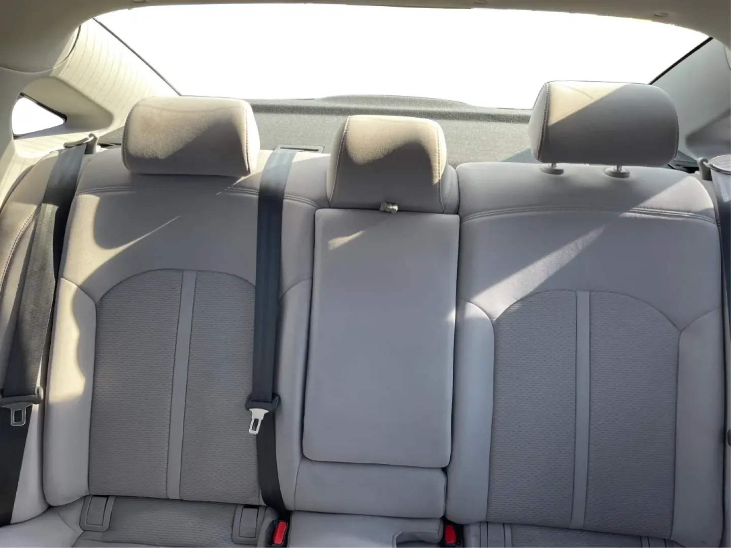 2017 Hyundai Sonata Base (5NPE24AF6HH) with an Other engine, located at 401 Woodman Dr, Riverside, OH, 45431, (937) 908-9800, 39.760899, -84.123421 - **Experience Comfort and Reliability with the 2017 Hyundai Sonata at Advantage Car and Credit!**<br /> <br /> Are you looking for a dependable sedan that seamlessly fits into your active lifestyle? Whether you're commuting to work, running errands around Fairborn, or making weekend getaways with fri - Photo#14