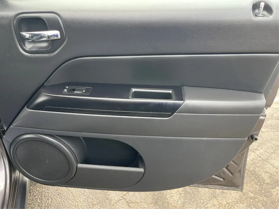 2014 Jeep Patriot Latitude 4WD (1C4NJRFB5ED) with an 2.4L L4 DOHC 16V engine, located at 1230 East Main St, Xenia, OH, 45385, (937) 908-9800, 39.688026, -83.910172 - **Adventure Awaits with the 2014 Jeep Patriot Latitude 4WD!**<br /> <br /> If you're longing for a vehicle that blends rugged capability with everyday comfort, look no further than the 2014 Jeep Patriot Latitude 4WD. Perfect for weekend adventures or daily commutes, this SUV is designed to take you - Photo#19