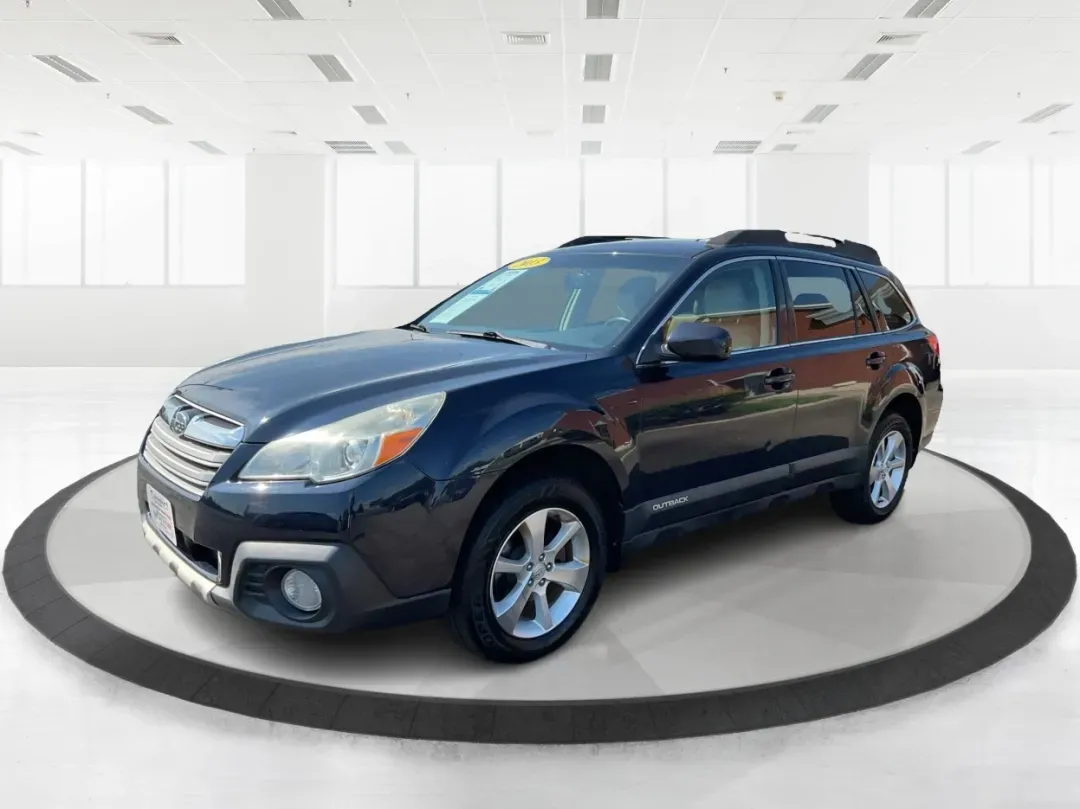 2013 Subaru Outback 2.5i Limited (4S4BRBKC0D3) with an 2.5L H-4 DOHC engine, Continuously Variable Transmission (CVT) transmission, located at 1184 Kauffman Ave, Fairborn, OH, 45324, (937) 908-9800, 39.807072, -84.030914 - **Adventure Awaits with This 2013 Subaru Outback! Perfect for Weekend Getaways and Daily Commutes**<br /> <br /> Looking for a versatile vehicle that can handle everything from family road trips to daily commutes? Look no further than this 2013 Subaru Outback 2.5i Limited, now available at Advantage - Photo#8