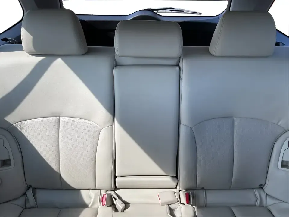 2013 Subaru Outback 2.5i Limited (4S4BRBKC0D3) with an 2.5L H-4 DOHC engine, Continuously Variable Transmission (CVT) transmission, located at 1099 N County Rd 25A , Troy, OH, 45373, (937) 908-9800, 40.057079, -84.212883 - **Adventure Awaits with This 2013 Subaru Outback! Perfect for Weekend Getaways and Daily Commutes**<br /> <br /> Looking for a versatile vehicle that can handle everything from family road trips to daily commutes? Look no further than this 2013 Subaru Outback 2.5i Limited, now available at Advantage - Photo#13