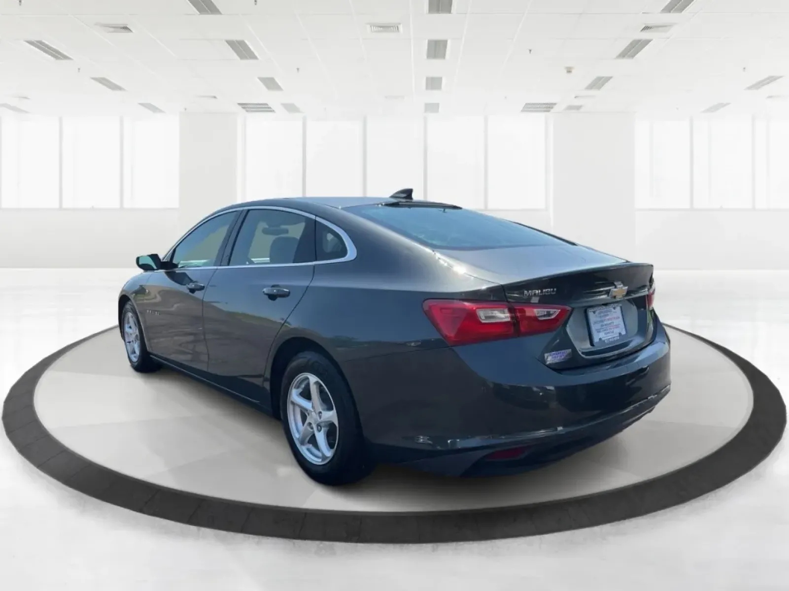 2018 Chevrolet Malibu 1LS (1G1ZB5ST3JF) with an ECOTEC 1.5L I-4 gasoline direct injection engine, located at 1230 East Main St, Xenia, OH, 45385, (937) 908-9800, 39.688026, -83.910172 - Are you ready to elevate your daily commute or family outings with a reliable and stylish sedan? Look no further than the 2018 Chevrolet Malibu 1LS, available right here at Advantage Car and Credit in Fairborn, OH. This modern sedan is perfect for growing families and ideal for budget-conscious buye - Photo#4