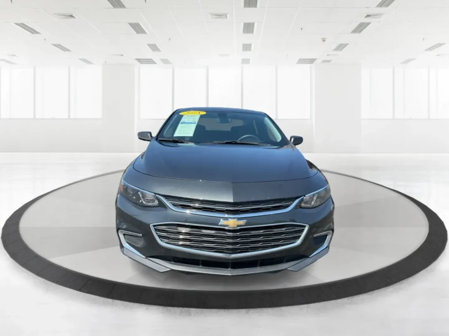2018 Chevrolet Malibu 1LS (1G1ZB5ST3JF) with an ECOTEC 1.5L I-4 gasoline direct injection engine, located at 1230 East Main St, Xenia, OH, 45385, (937) 908-9800, 39.688026, -83.910172 - Are you ready to elevate your daily commute or family outings with a reliable and stylish sedan? Look no further than the 2018 Chevrolet Malibu 1LS, available right here at Advantage Car and Credit in Fairborn, OH. This modern sedan is perfect for growing families and ideal for budget-conscious buye - Photo#7