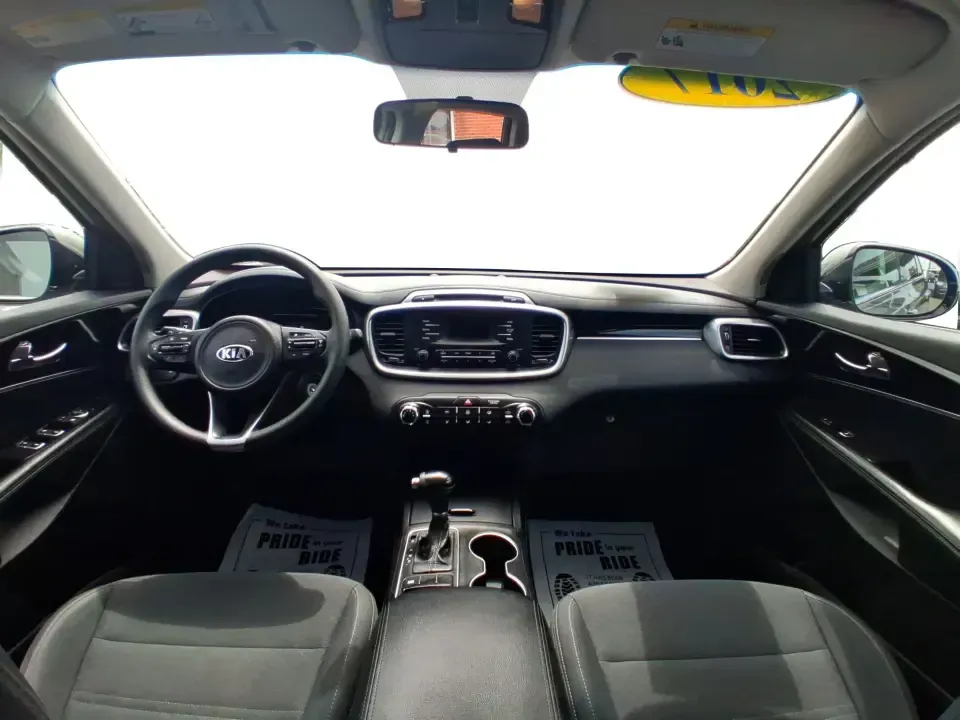 2017 Kia Sorento 2.4L L (5XYPG4A32HG) with an 2.4L I-4 gasoline direct injection engine, 6A transmission, located at 880 E. National Road, Vandalia, OH, 45377, (937) 908-9800, 39.891918, -84.183594 - **Unleash Your Adventurous Spirit with this 2017 Kia Sorento at Advantage Car and Credit in Xenia, OH!**<br /> <br /> Are you ready to elevate your family adventures or conquer your daily commute? Look no further than the 2017 Kia Sorento, a versatile SUV that perfectly aligns with your lifestyle ne - Photo#19