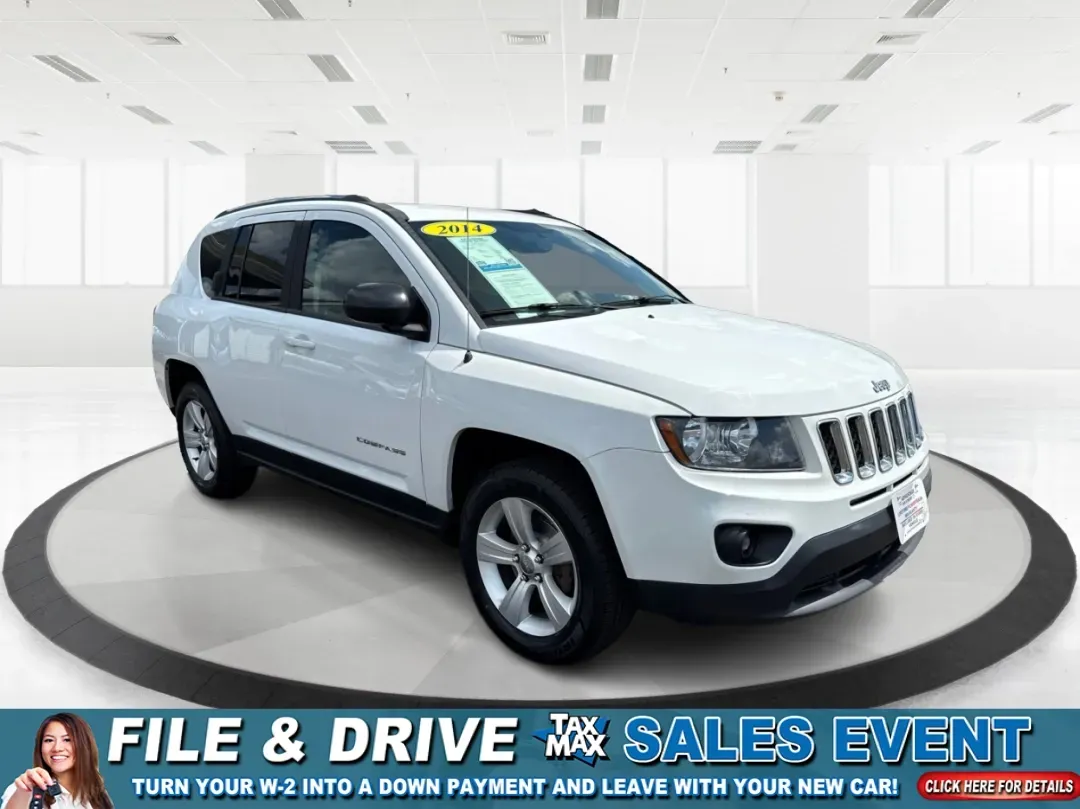 2014 Jeep Compass Sport (1C4NJDBB4ED) with an 2.4L I-4 DOHC engine, located at 1230 East Main St, Xenia, OH, 45385, (937) 908-9800, 39.688026, -83.910172 - **Experience Adventure with the 2014 Jeep Compass Sport at Advantage Car and Credit Xenia!** <br /> <br /> Are you ready to embrace the open road with a vehicle that combines comfort, capability, and style? The 2014 Jeep Compass Sport, available at Advantage Car and Credit in Xenia, Ohio, is the pe - Photo#0