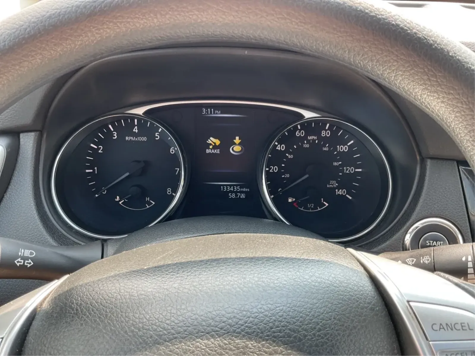 2015 Nissan Rogue SV (5N1AT2MV3FC) with an 2.5L I-4 DOHC engine, located at 1230 East Main St, Xenia, OH, 45385, (937) 908-9800, 39.688026, -83.910172 - Experience adventure and comfort on the road with this 2015 Nissan Rogue SV, available now at **Advantage Car and Credit - Xenia**! Whether you're embarking on a weekend getaway or navigating the hustle and bustle of daily commutes, this versatile SUV is designed to meet your lifestyle needs. With i - Photo#15