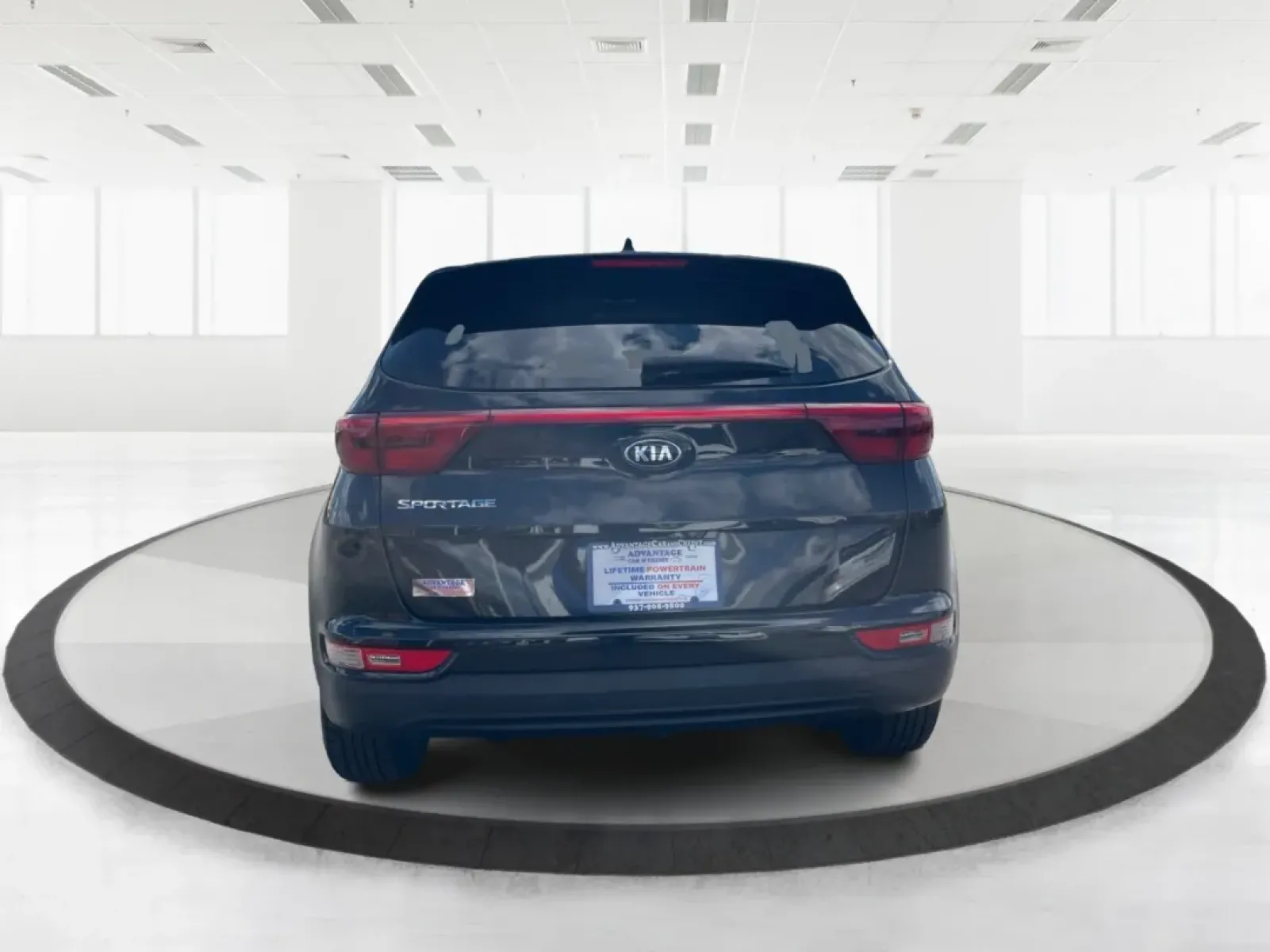 2019 Kia Sportage LX (KNDPMCACXK7) with an Theta II 2.4L I-4 gasoline direct injection engine, located at 8750 N County Rd 25A, Piqua, OH, 45356, (937) 908-9800, 40.164391, -84.232513 - **Adventure Awaits with the 2019 Kia Sportage at Advantage Car and Credit!**<br /> <br /> Are you ready to elevate your driving experience? Whether you're navigating the hustle and bustle of city life or embarking on a weekend getaway, the 2019 Kia Sportage is your perfect companion. This stylish cr - Photo#3