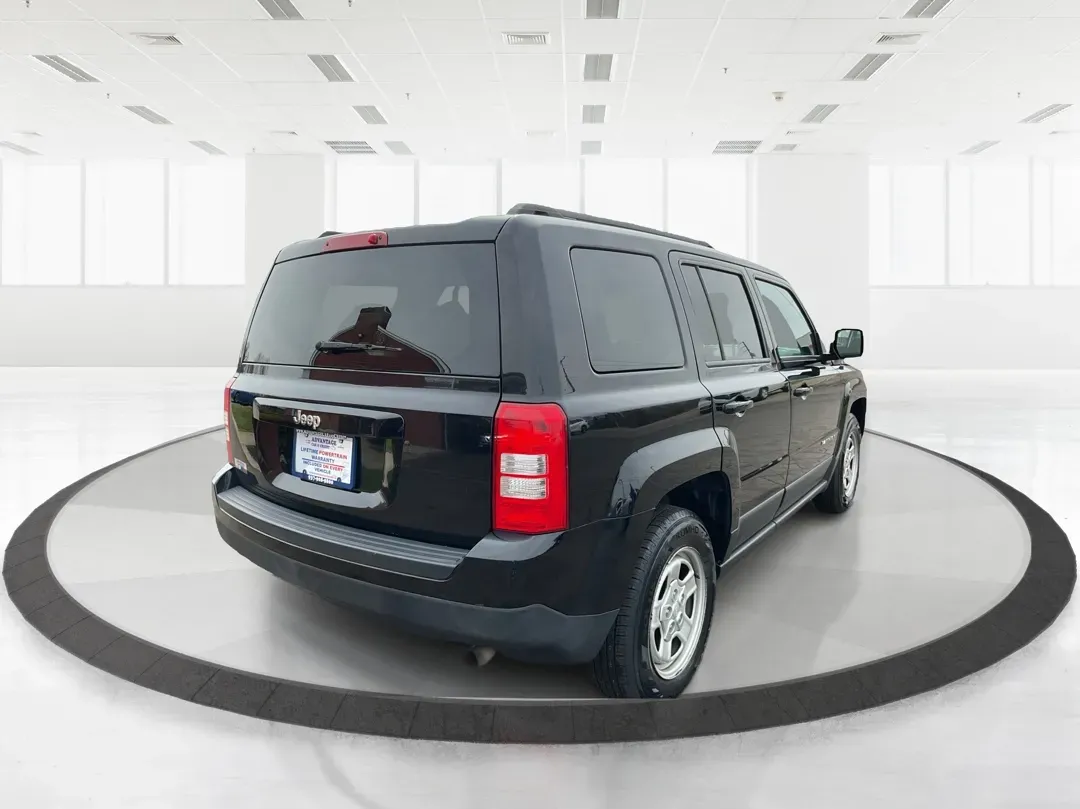 2017 Jeep Patriot Sport FWD (1C4NJPBAXHD) with an 2.4L I-4 DOHC engine, Automatic transmission, located at 1184 Kauffman Ave, Fairborn, OH, 45324, (937) 908-9800, 39.807072, -84.030914 - **Unlock Adventure with the 2017 Jeep Patriot Sport FWD at Advantage Car and Credit!**<br /> <br /> Are you ready to elevate your outdoor adventures or simply need a reliable vehicle for your daily commute? Look no further than the incredible 2017 Jeep Patriot Sport FWD, available now at Advantage C - Photo#2