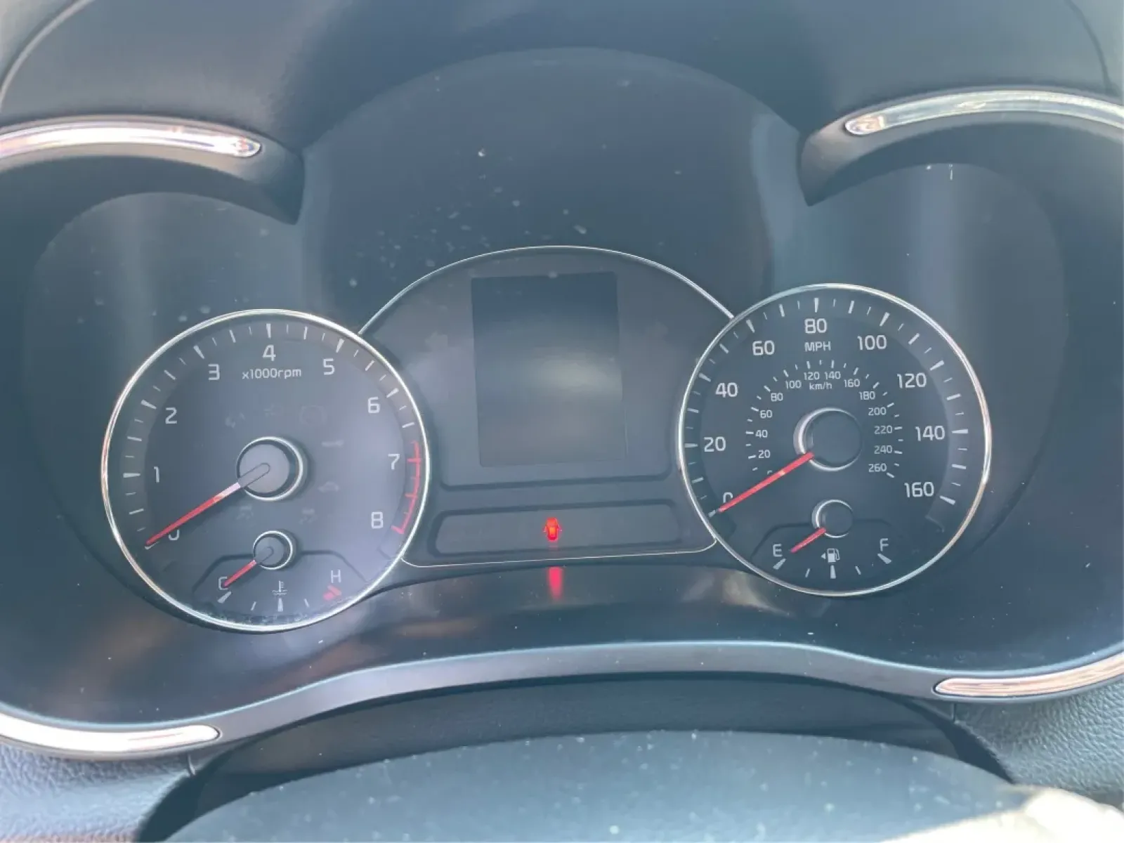 2014 Kia Forte EX (KNAFX4A88E5) with an 2L I-4 gasoline direct injection engine, located at 8750 N County Rd 25A, Piqua, OH, 45356, (937) 908-9800, 40.164391, -84.232513 - **Elevate Your Everyday Commute with the 2014 Kia Forte EX Perfect for the Modern Lifestyle**<br /> <br /> Looking for a reliable vehicle that effortlessly combines style, comfort, and affordability? The 2014 Kia Forte EX is the perfect choice for budget-conscious buyers and growing families alike. - Photo#15