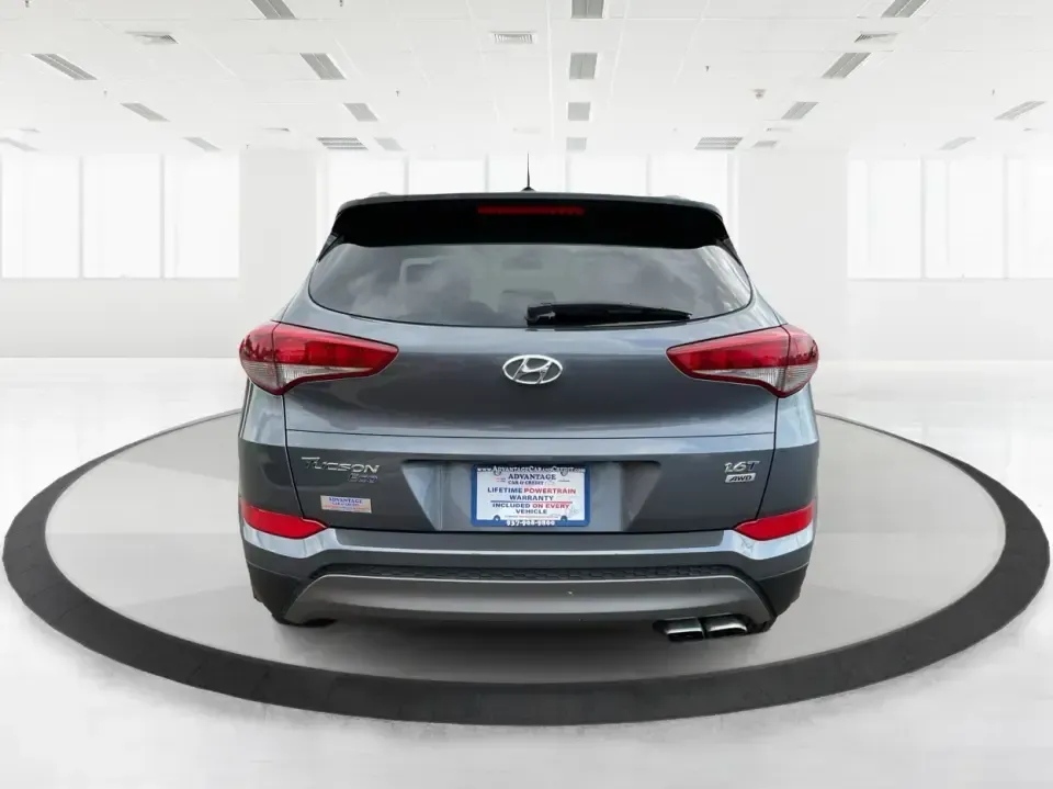 2016 Hyundai Tucson Eco (KM8J3CA24GU) with an 1.6L I-4 gasoline direct injection engine, 7A transmission, located at 880 E. National Road, Vandalia, OH, 45377, (937) 908-9800, 39.891918, -84.183594 - **Adventure Awaits: 2016 Hyundai Tucson Eco Your Perfect Companion for Daily Drives and Weekend Getaways!**<br /> <br /> At Advantage Car and Credit, located at 1184 Kauffman Ave, Fairborn, OH 45324, we understand that life is an adventure, and having the right vehicle can make all the difference. - Photo#3