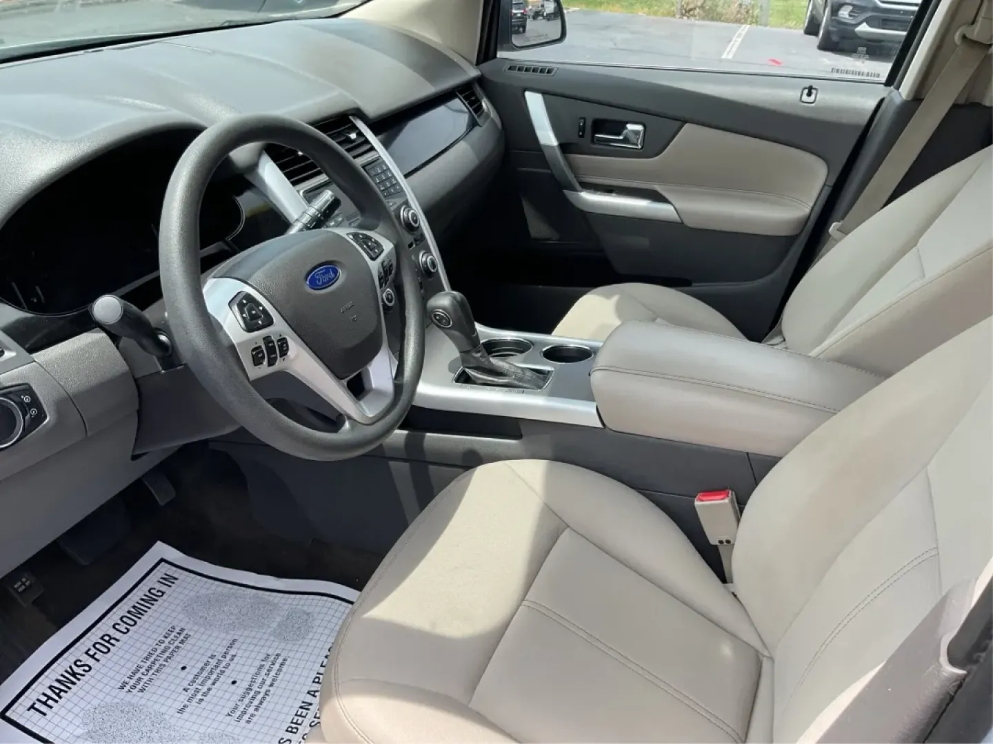 2013 Ford Edge SE (2FMDK3GC3DB) with an Other engine, located at 880 E. National Road, Vandalia, OH, 45377, (937) 908-9800, 39.891918, -84.183594 - **Hit the Open Road in Style! Discover the 2013 Ford Edge SE at Advantage Car and Credit in Fairborn, OH**<br /> <br /> Are you ready to elevate your daily commute or embark on exciting weekend adventures? The 2013 Ford Edge SE is the perfect blend of comfort, spaciousness, and style, making it an i - Photo#9