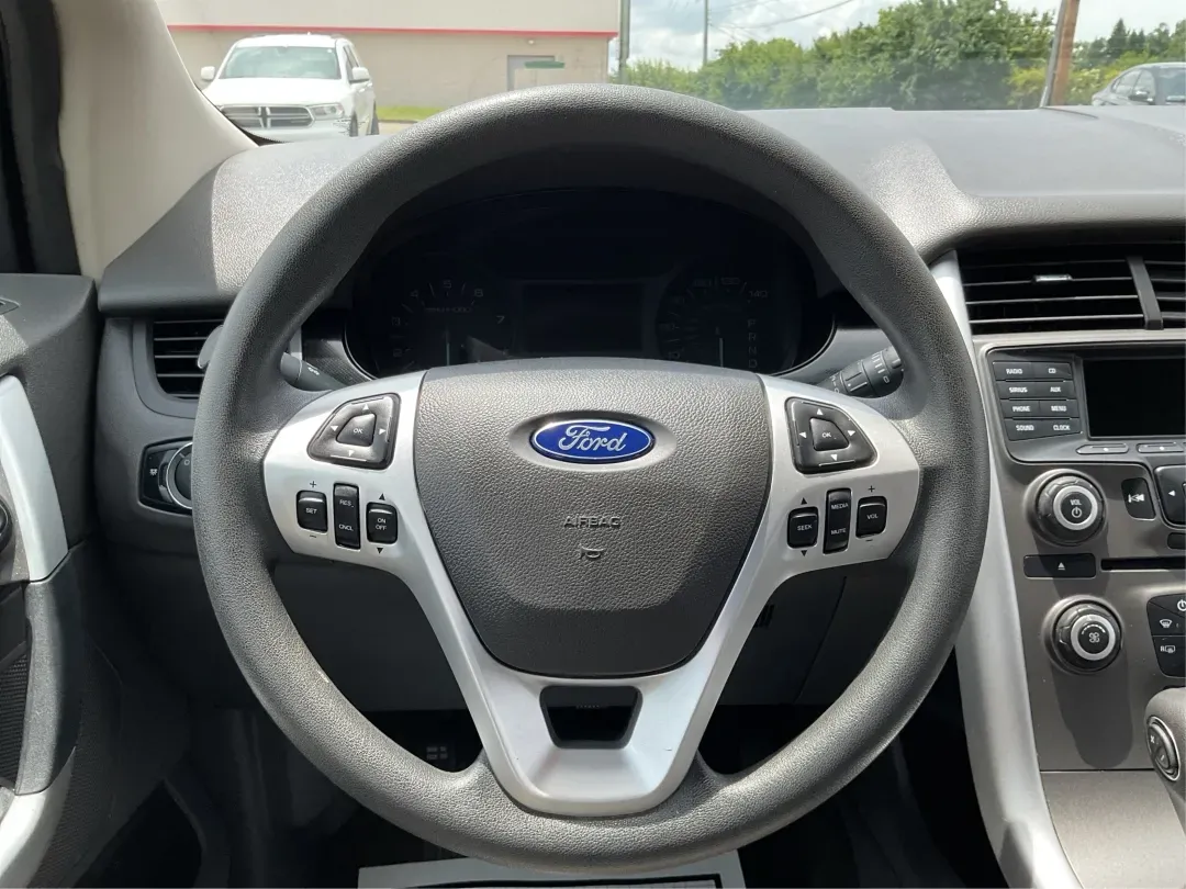 2013 Ford Edge SE (2FMDK3GC3DB) with an Other engine, located at 880 E. National Road, Vandalia, OH, 45377, (937) 908-9800, 39.891918, -84.183594 - **Hit the Open Road in Style! Discover the 2013 Ford Edge SE at Advantage Car and Credit in Fairborn, OH**<br /> <br /> Are you ready to elevate your daily commute or embark on exciting weekend adventures? The 2013 Ford Edge SE is the perfect blend of comfort, spaciousness, and style, making it an i - Photo#16