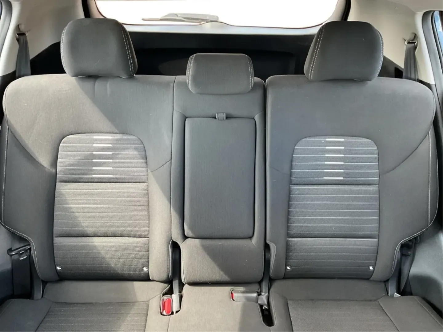 2017 Kia Sportage LX (KNDPM3ACXH7) with an Theta II 2.4L I-4 gasoline direct injection engine, located at 1184 Kauffman Ave, Fairborn, OH, 45324, (937) 908-9800, 39.807072, -84.030914 - **Discover Your Next Adventure with the 2017 Kia Sportage LX at Advantage Car and Credit!** <br /> <br /> Are you ready to elevate your driving experience? Look no further! This stunning 2017 Kia Sportage LX in Pacific Blue is perfect for anyone who craves both style and functionality. Whether you'r - Photo#14