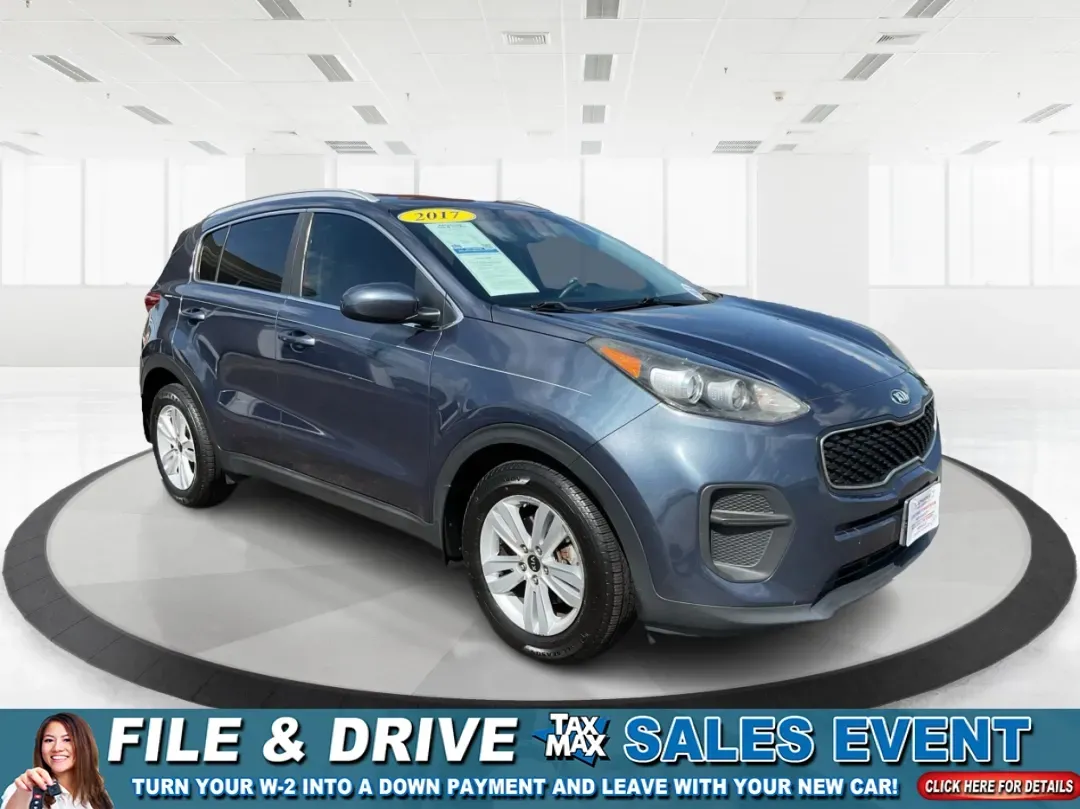 2017 Kia Sportage LX (KNDPM3ACXH7) with an Theta II 2.4L I-4 gasoline direct injection engine, located at 1184 Kauffman Ave, Fairborn, OH, 45324, (937) 908-9800, 39.807072, -84.030914 - **Discover Your Next Adventure with the 2017 Kia Sportage LX at Advantage Car and Credit!** <br /> <br /> Are you ready to elevate your driving experience? Look no further! This stunning 2017 Kia Sportage LX in Pacific Blue is perfect for anyone who craves both style and functionality. Whether you'r - Photo#0