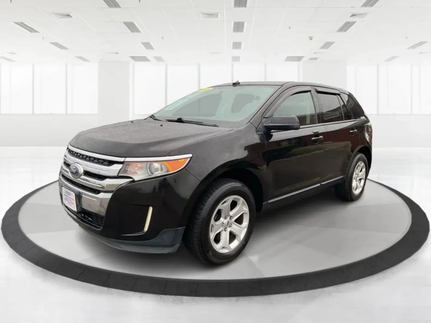 2013 Ford Edge SEL (2FMDK4JC1DB) with an 3.5L V-6 DOHC engine, located at 1184 Kauffman Ave, Fairborn, OH, 45324, (937) 908-9800, 39.807072, -84.030914 - **Elevate Your Weekend Adventures with the 2013 Ford Edge SEL at Advantage Car and Credit!**<br /> <br /> Are you ready to embrace a lifestyle of comfort and adventure? Whether you're shuttling the kids to their weekend soccer games or embarking on a scenic road trip through Ohio's beautiful landsca - Photo#8