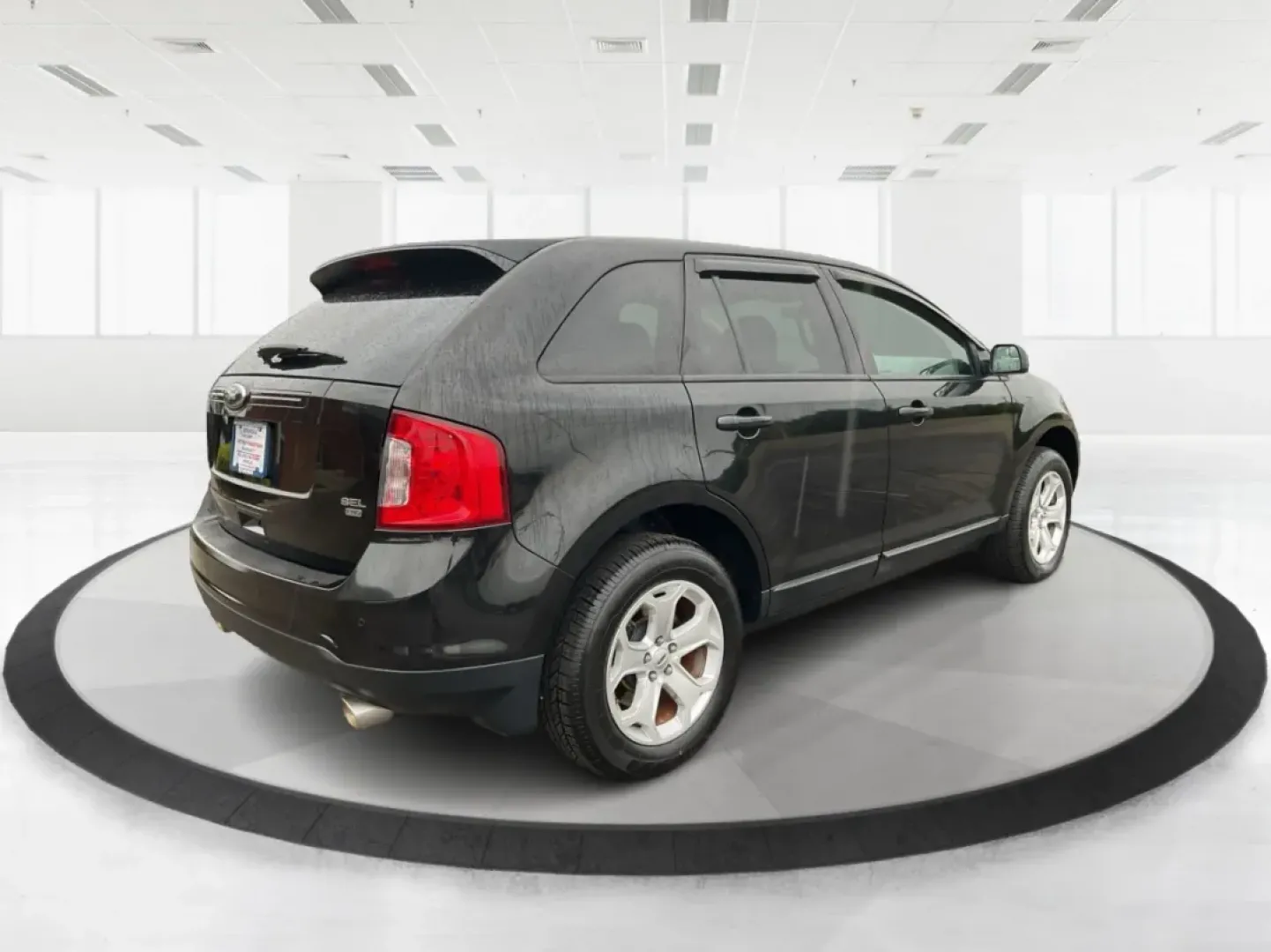 2013 Ford Edge SEL (2FMDK4JC1DB) with an 3.5L V-6 DOHC engine, located at 8750 N County Rd 25A, Piqua, OH, 45356, (937) 908-9800, 40.164391, -84.232513 - **Elevate Your Weekend Adventures with the 2013 Ford Edge SEL at Advantage Car and Credit!**<br /> <br /> Are you ready to embrace a lifestyle of comfort and adventure? Whether you're shuttling the kids to their weekend soccer games or embarking on a scenic road trip through Ohio's beautiful landsca - Photo#2