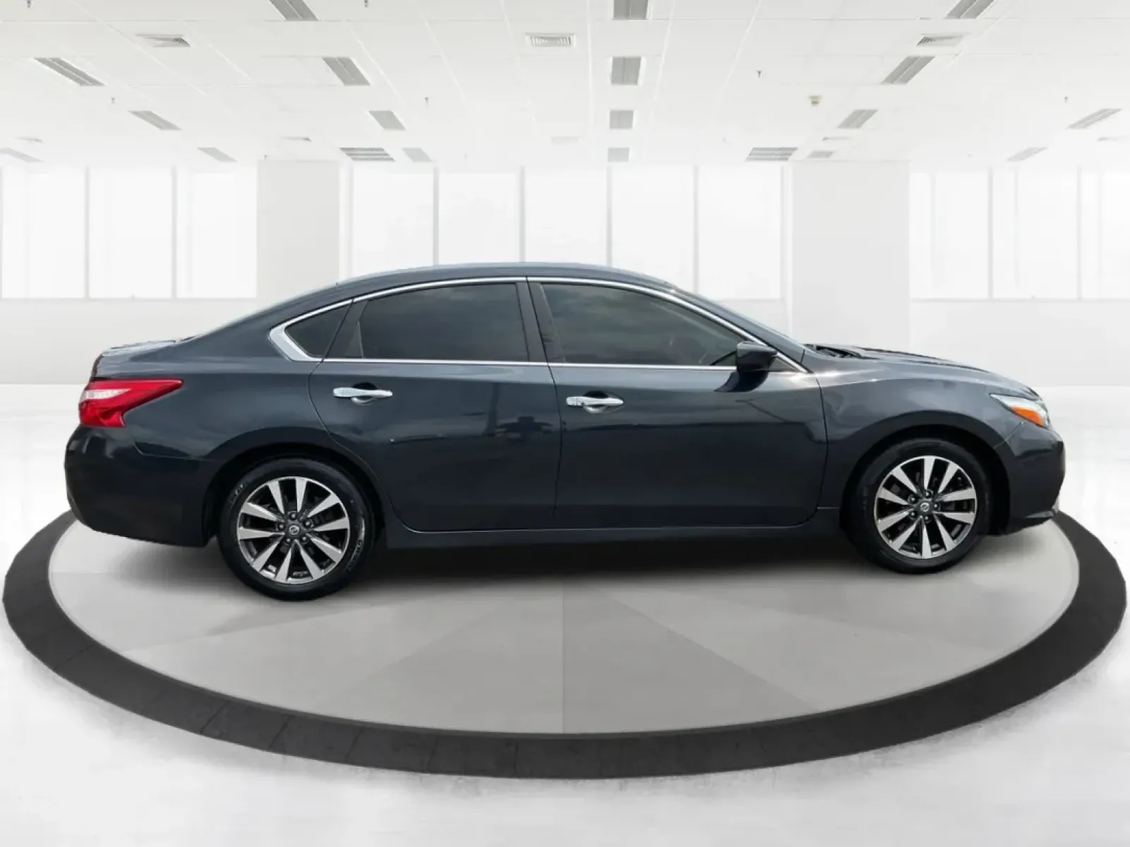 2017 Nissan Altima 2.5 SV (1N4AL3AP0HC) with an 2.5L L4 DOHC 16V engine, Continuously Variable Transmission transmission, located at 8750 N County Rd 25A, Piqua, OH, 45356, (937) 908-9800, 40.164391, -84.232513 - Unlock a seamless driving experience with the 2017 Nissan Altima 2.5 SV, a sedan designed not just for the daily commute but for life's countless adventures. Whether you're navigating the bustling streets of Fairborn, OH, or embarking on weekend getaways with the family, this Altima delivers a perfe - Photo#1