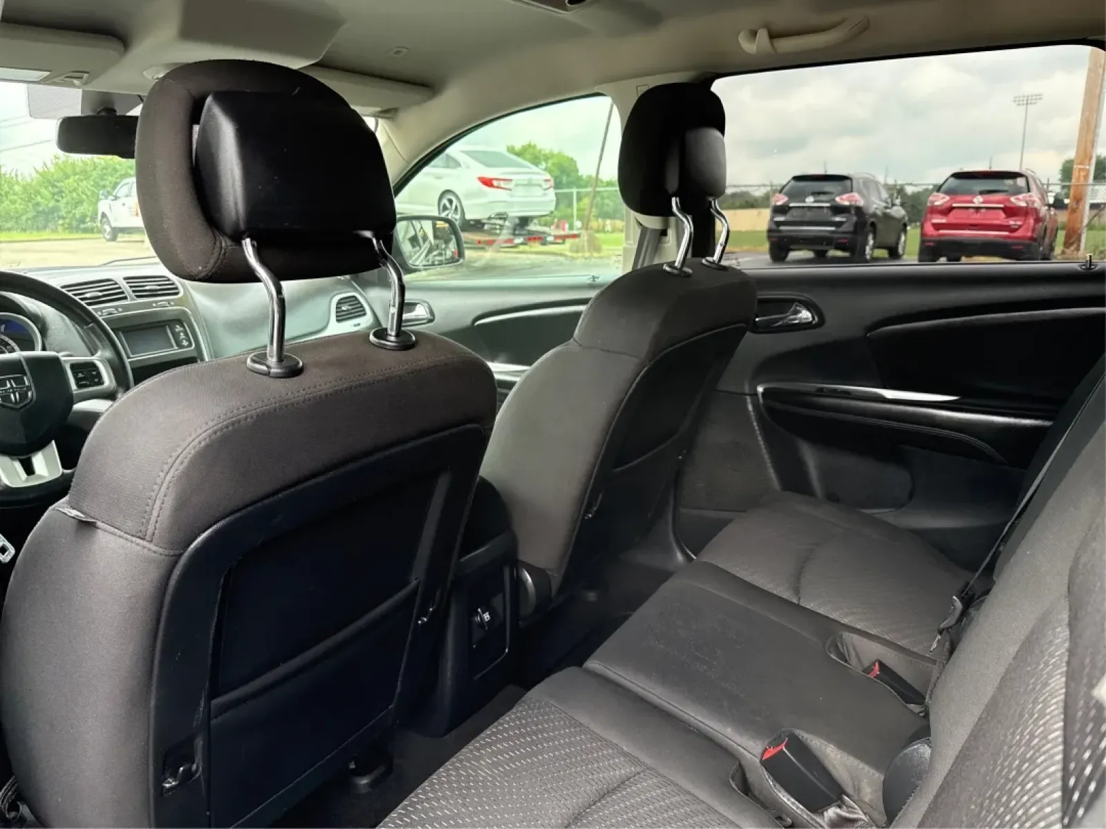 2018 Dodge Journey SXT AWD (3C4PDDBG9JT) with an Pentastar 3.6L V-6 DOHC engine, located at 8750 N County Rd 25A, Piqua, OH, 45356, (937) 908-9800, 40.164391, -84.232513 - Experience the thrill of adventure and family outings in this stunning **2018 Dodge Journey SXT AWD**, now available at **Advantage Car and Credit**, located at **1184 Kauffman Ave, Fairborn, OH 45324**. Whether you're commuting to work or heading out for a weekend getaway, this versatile SUV is des - Photo#10