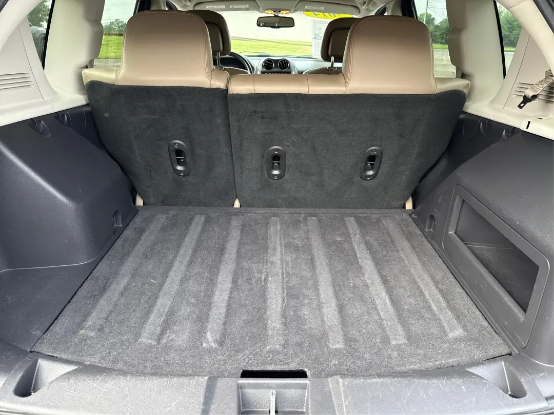 2014 Jeep Compass Latitude (1C4NJDEBXED) with an 2.4L I-4 DOHC engine, located at 401 Woodman Dr, Riverside, OH, 45431, (937) 908-9800, 39.760899, -84.123421 - **Discover Your Adventure with the 2014 Jeep Compass Latitude Perfect for Family Road Trips or Daily Commutes!**<br /> <br /> Are you ready to elevate your driving experience? The 2014 Jeep Compass Latitude is not just a vehicle; it's a lifestyle. Whether you're navigating busy city streets in Fair - Photo#12