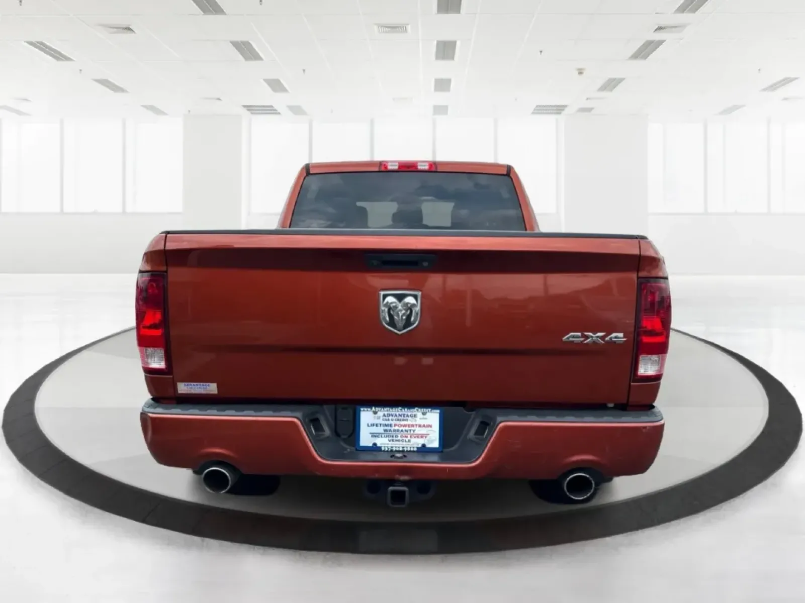 2013 Ram 1500 Express (1C6RR7KT8DS) with an HEMI 5.7L V-8 variable valve control engine, located at 8750 N County Rd 25A, Piqua, OH, 45356, (937) 908-9800, 40.164391, -84.232513 - **Adventure Awaits: Discover the 2013 Ram 1500 at Advantage Car and Credit!**<br /> <br /> If you're looking for a versatile and powerful truck that can seamlessly transition from weekday commutes to weekend adventures, look no further than this stunning 2013 Ram 1500 Express. With its bold Copperhe - Photo#3