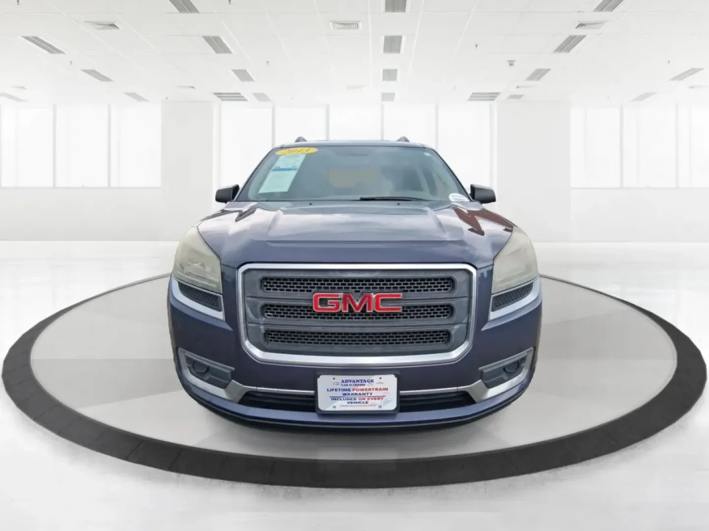 2013 GMC Acadia SLE-2 FWD (1GKKRPKD1DJ) with an 3.6L V6 DOHC 24V engine, 6-Speed Automatic transmission, located at 8750 N County Rd 25A, Piqua, OH, 45356, (937) 908-9800, 40.164391, -84.232513 - Discover the perfect blend of comfort and capability with the 2013 GMC Acadia SLE-2, now available at Advantage Car and Credit - Piqua, located at 8750 N County Rd 25A, Piqua, OH 45356. This versatile SUV is ideal for families, weekend adventurers, and budget-conscious buyers seeking a reliable vehi - Photo#7