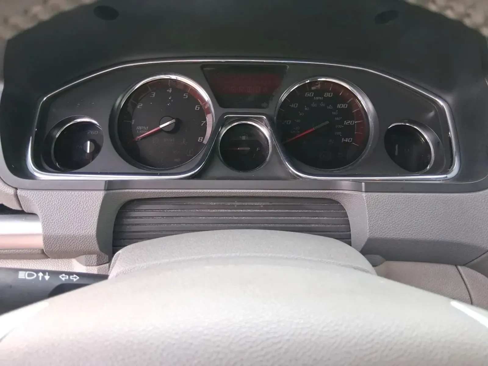 2013 GMC Acadia SLE-2 FWD (1GKKRPKD1DJ) with an 3.6L V6 DOHC 24V engine, 6-Speed Automatic transmission, located at 8750 N County Rd 25A, Piqua, OH, 45356, (937) 908-9800, 40.164391, -84.232513 - Discover the perfect blend of comfort and capability with the 2013 GMC Acadia SLE-2, now available at Advantage Car and Credit - Piqua, located at 8750 N County Rd 25A, Piqua, OH 45356. This versatile SUV is ideal for families, weekend adventurers, and budget-conscious buyers seeking a reliable vehi - Photo#15