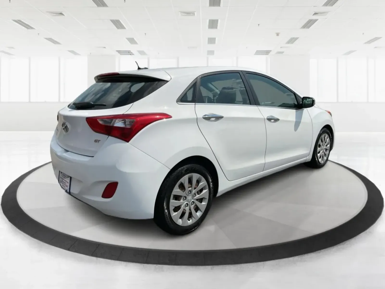 2017 Hyundai Elantra GT Base (KMHD35LH2HU) with an Other engine, located at 8750 N County Rd 25A, Piqua, OH, 45356, (937) 908-9800, 40.164391, -84.232513 - **Discover the Perfect Commuter or Family Vehicle at Advantage Car and Credit - Piqua**<br /> <br /> Are you searching for a reliable vehicle that caters to your daily commute or weekend family adventures? Look no further than this 2017 Hyundai Elantra GT, now available for purchase at Advantage Car - Photo#2