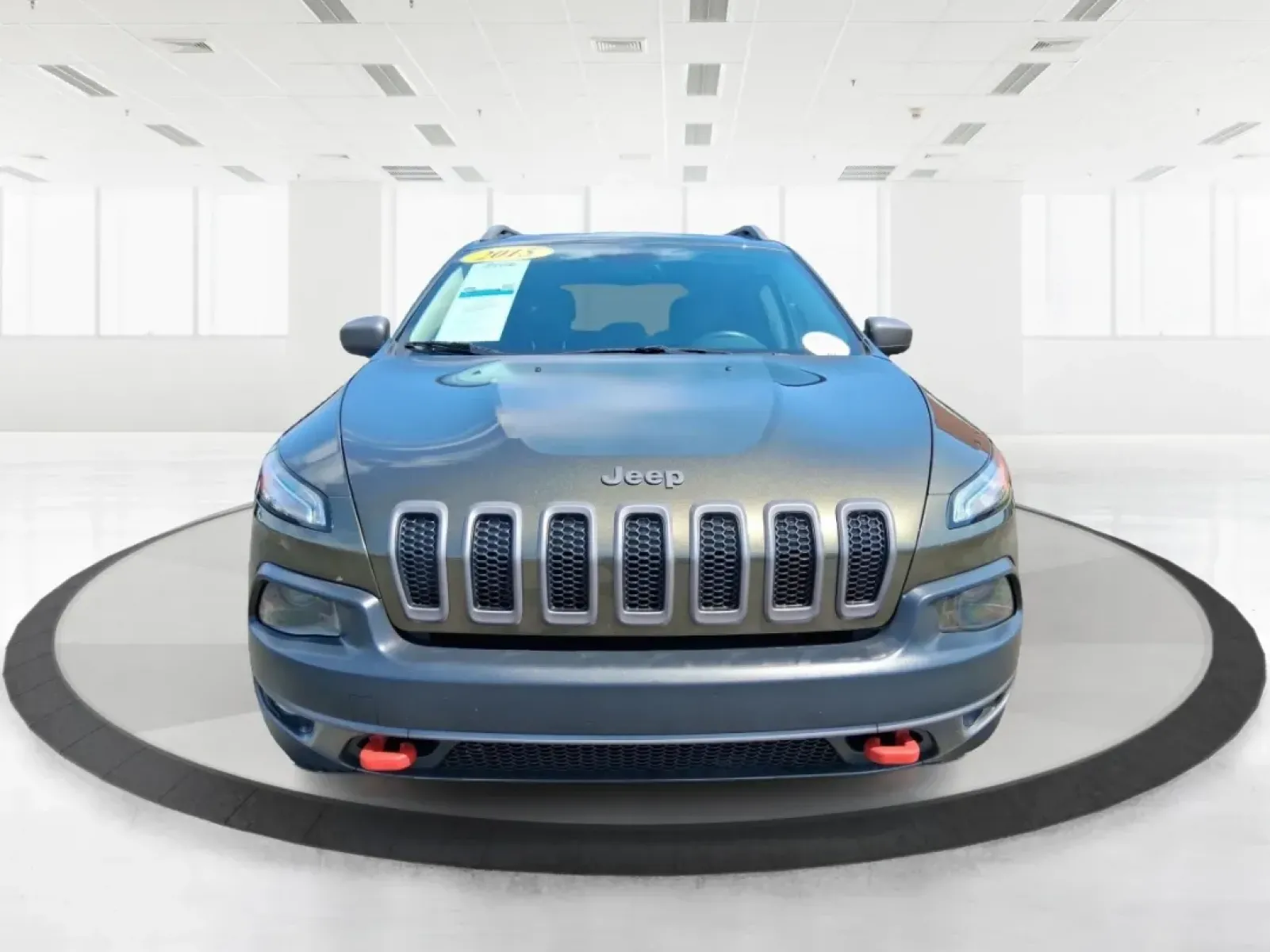 2015 Jeep Cherokee Trailhawk (1C4PJMBS8FW) with an Other engine, located at 8750 N County Rd 25A, Piqua, OH, 45356, (937) 908-9800, 40.164391, -84.232513 - ### Discover Adventure with the 2015 Jeep Cherokee Trailhawk at Advantage Car and Credit - Piqua<br /> <br /> If you're looking for a vehicle that embodies both adventure and practicality, look no further than the stunning **2015 Jeep Cherokee Trailhawk**, available now at **Advantage Car and Credit - Photo#7