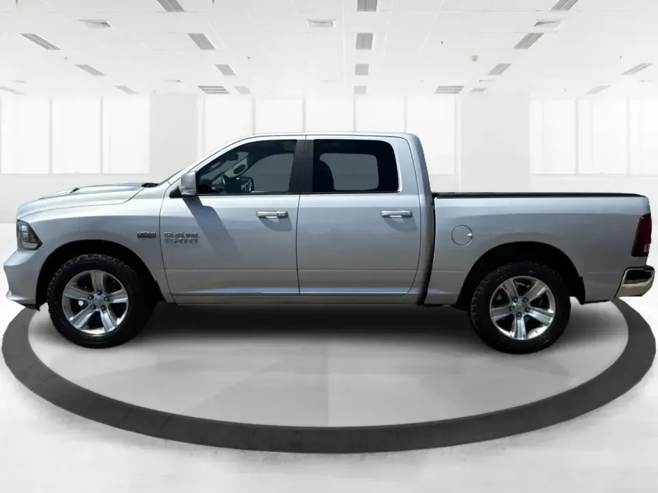 2016 Ram 1500 Sport Crew Cab SWB 4WD (1C6RR7MT4GS) with an 5.7L V8 OHV 16V engine, 6A transmission, located at 880 E. National Road, Vandalia, OH, 45377, (937) 908-9800, 39.891918, -84.183594 - Need a truck that can handle weekday work, weekend towing, and spur-of-the-moment road trips without feeling like a chore to drive? This **2016 Ram 1500 Sport Crew Cab SWB 4WD** is built for the Vandalia lifestyle-whether you're hauling gear up **I75**, running errands along **E. National Road**, or- Photo#5