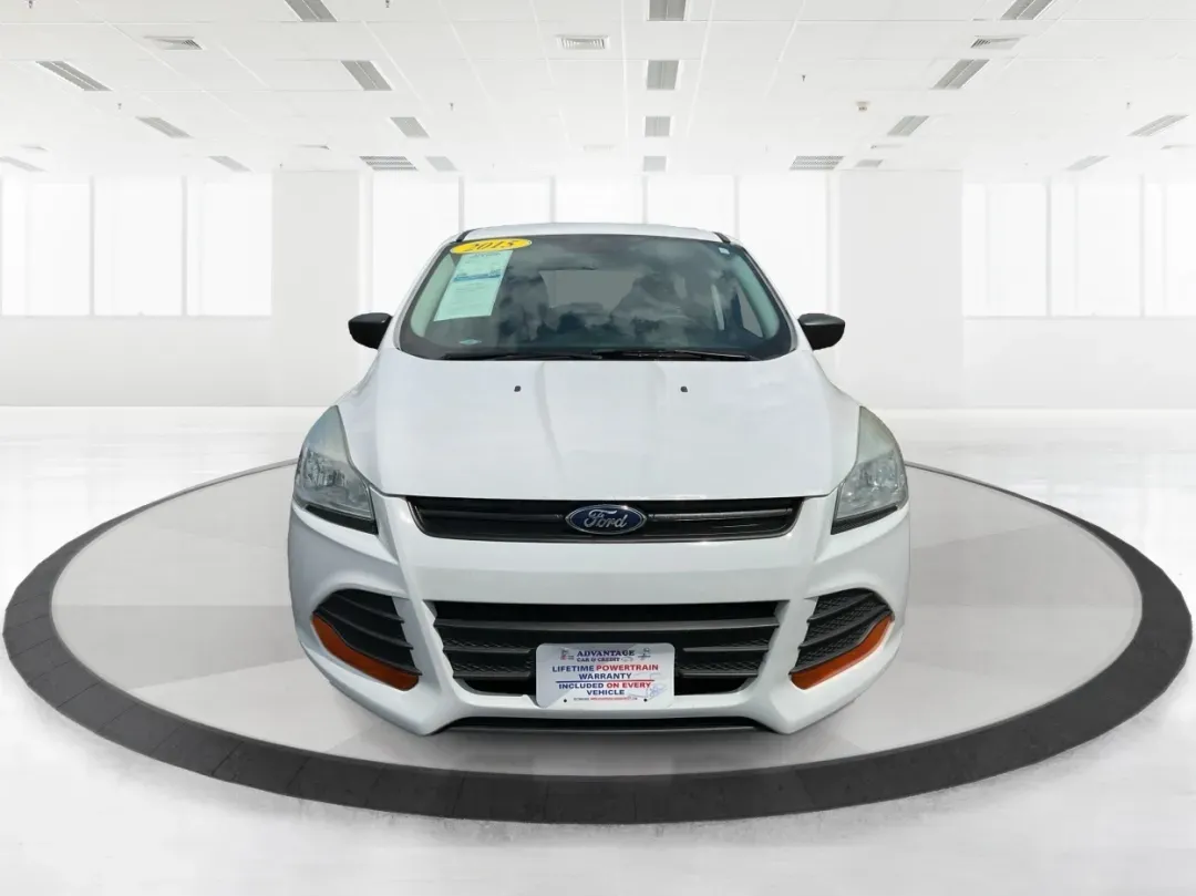 2015 Ford Escape S (1FMCU0F71FU) with an Duratec 2.5L I-4 DOHC engine, located at 880 E. National Road, Vandalia, OH, 45377, (937) 908-9800, 39.891918, -84.183594 - **Adventure Awaits with the 2015 Ford Escape! Perfect for Family Outings and Daily Commutes!**<br /> <br /> Are you looking for a versatile vehicle that seamlessly fits into your active lifestyle? The 2015 Ford Escape is the ideal SUV for growing families, weekend adventurers, or anyone who needs a - Photo#7