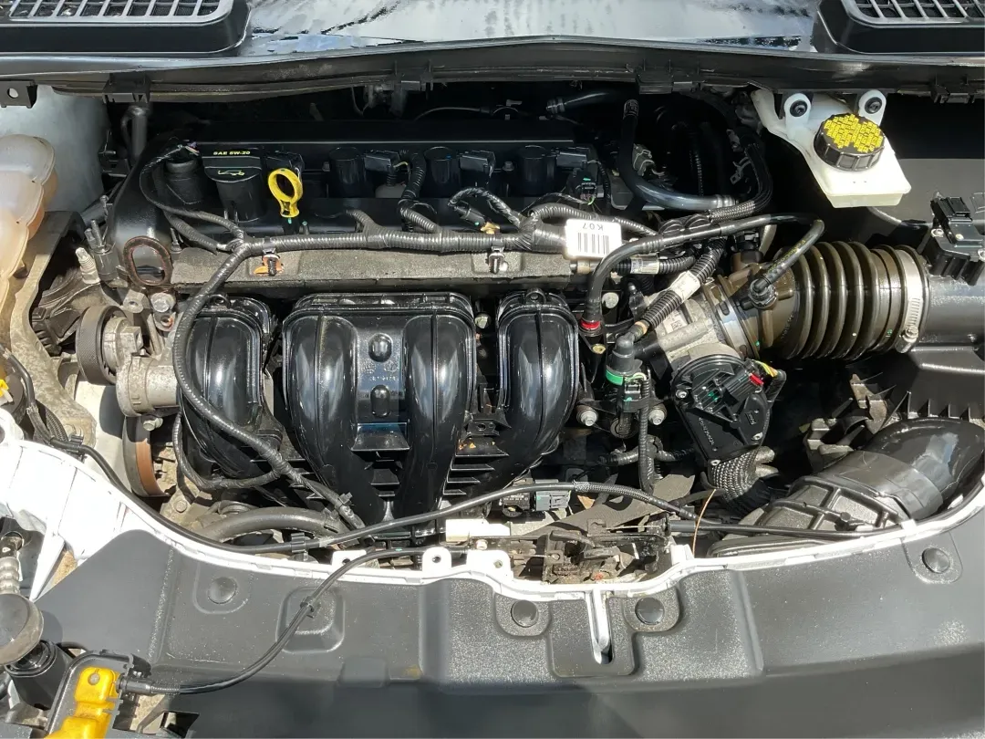 2015 Ford Escape S (1FMCU0F71FU) with an Duratec 2.5L I-4 DOHC engine, located at 880 E. National Road, Vandalia, OH, 45377, (937) 908-9800, 39.891918, -84.183594 - **Adventure Awaits with the 2015 Ford Escape! Perfect for Family Outings and Daily Commutes!**<br /> <br /> Are you looking for a versatile vehicle that seamlessly fits into your active lifestyle? The 2015 Ford Escape is the ideal SUV for growing families, weekend adventurers, or anyone who needs a - Photo#11