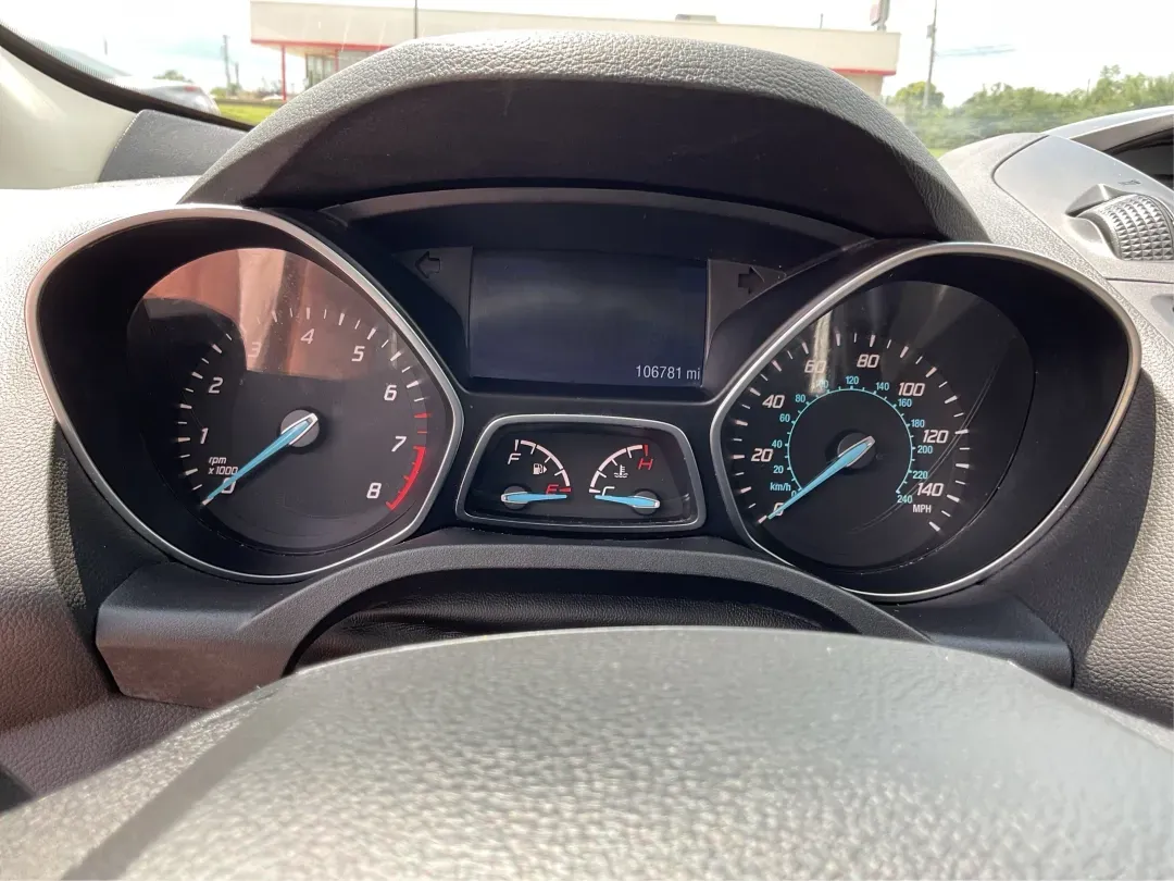 2015 Ford Escape S (1FMCU0F71FU) with an Duratec 2.5L I-4 DOHC engine, located at 880 E. National Road, Vandalia, OH, 45377, (937) 908-9800, 39.891918, -84.183594 - **Adventure Awaits with the 2015 Ford Escape! Perfect for Family Outings and Daily Commutes!**<br /> <br /> Are you looking for a versatile vehicle that seamlessly fits into your active lifestyle? The 2015 Ford Escape is the ideal SUV for growing families, weekend adventurers, or anyone who needs a - Photo#15