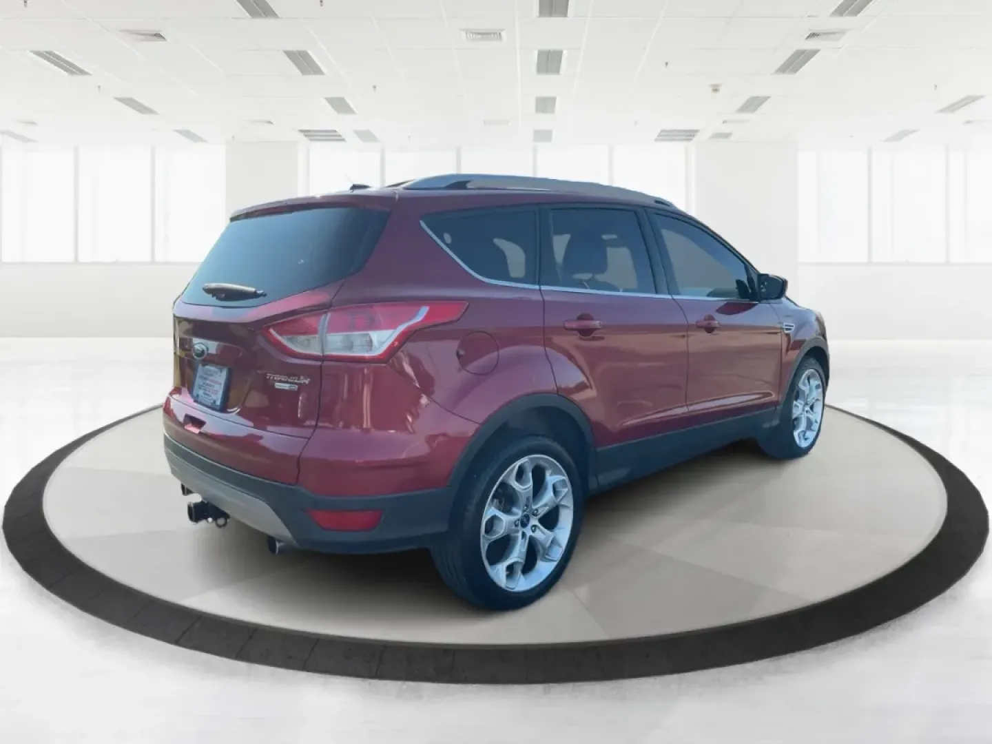 2013 Ford Escape Titanium 4WD (1FMCU9J92DU) with an 2.0L L4 DOHC 16V engine, 6-Speed Automatic transmission, located at 4508 South Dixie Dr, Moraine, OH, 45439, (937) 908-9800, 39.689976, -84.218452 - **Discover Your Next Adventure with the 2013 Ford Escape Titanium 4WD!**<br /> <br /> Looking for a reliable SUV that fits your adventurous lifestyle? The 2013 Ford Escape Titanium 4WD is perfect for those who love weekend getaways, family road trips, or tackling daily commutes with style and comfor - Photo#2