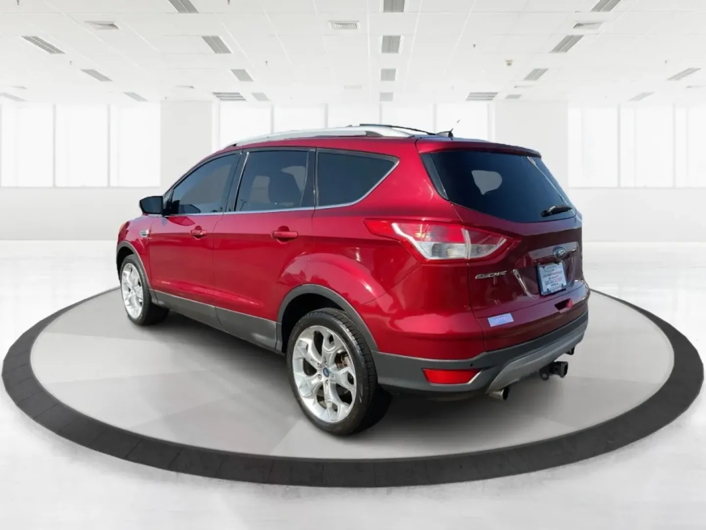 2013 Ford Escape Titanium 4WD (1FMCU9J92DU) with an 2.0L L4 DOHC 16V engine, 6-Speed Automatic transmission, located at 4508 South Dixie Dr, Moraine, OH, 45439, (937) 908-9800, 39.689976, -84.218452 - **Discover Your Next Adventure with the 2013 Ford Escape Titanium 4WD!**<br /> <br /> Looking for a reliable SUV that fits your adventurous lifestyle? The 2013 Ford Escape Titanium 4WD is perfect for those who love weekend getaways, family road trips, or tackling daily commutes with style and comfor - Photo#4