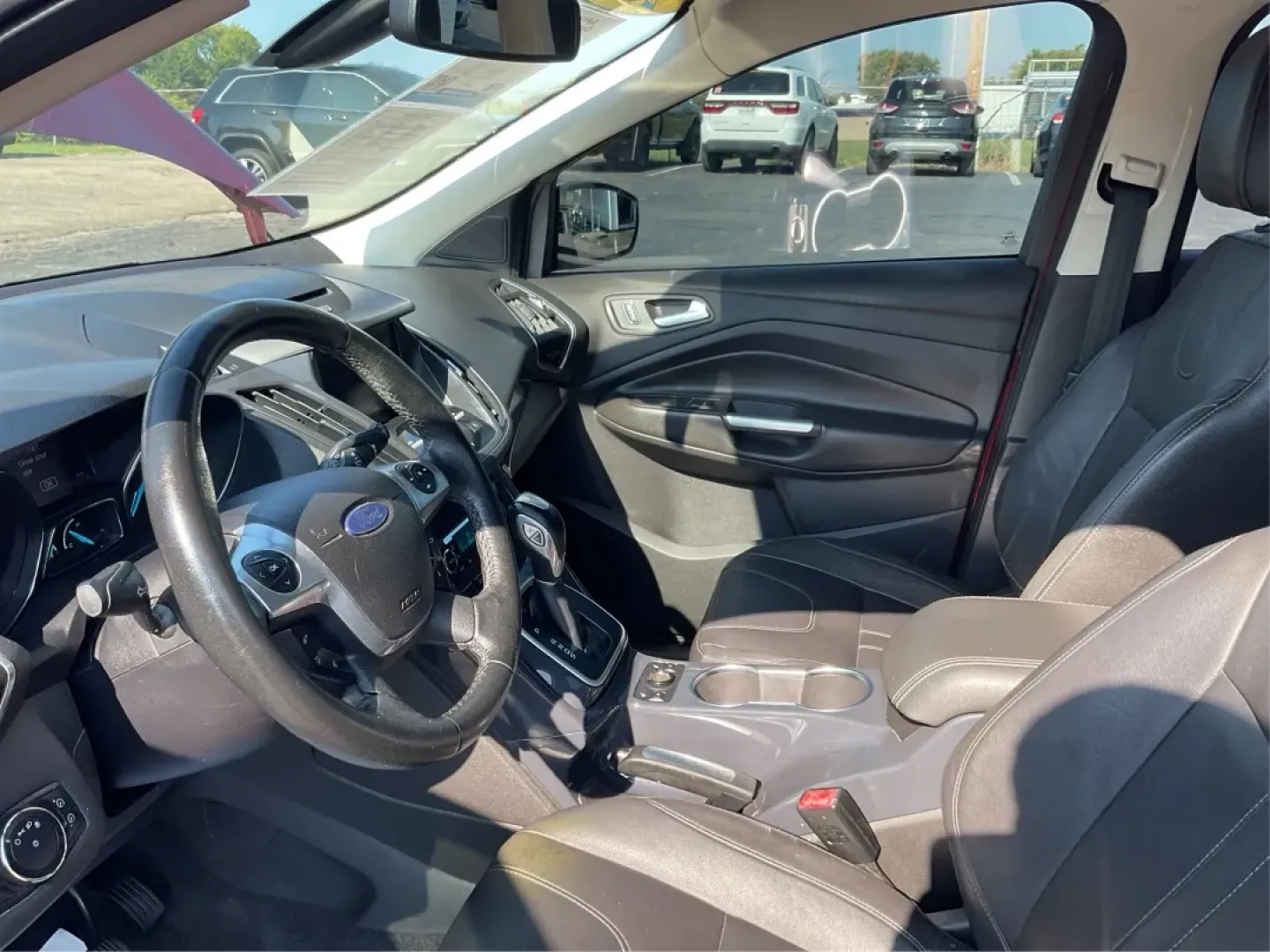 2013 Ford Escape Titanium 4WD (1FMCU9J92DU) with an 2.0L L4 DOHC 16V engine, 6-Speed Automatic transmission, located at 4508 South Dixie Dr, Moraine, OH, 45439, (937) 908-9800, 39.689976, -84.218452 - **Discover Your Next Adventure with the 2013 Ford Escape Titanium 4WD!**<br /> <br /> Looking for a reliable SUV that fits your adventurous lifestyle? The 2013 Ford Escape Titanium 4WD is perfect for those who love weekend getaways, family road trips, or tackling daily commutes with style and comfor - Photo#9